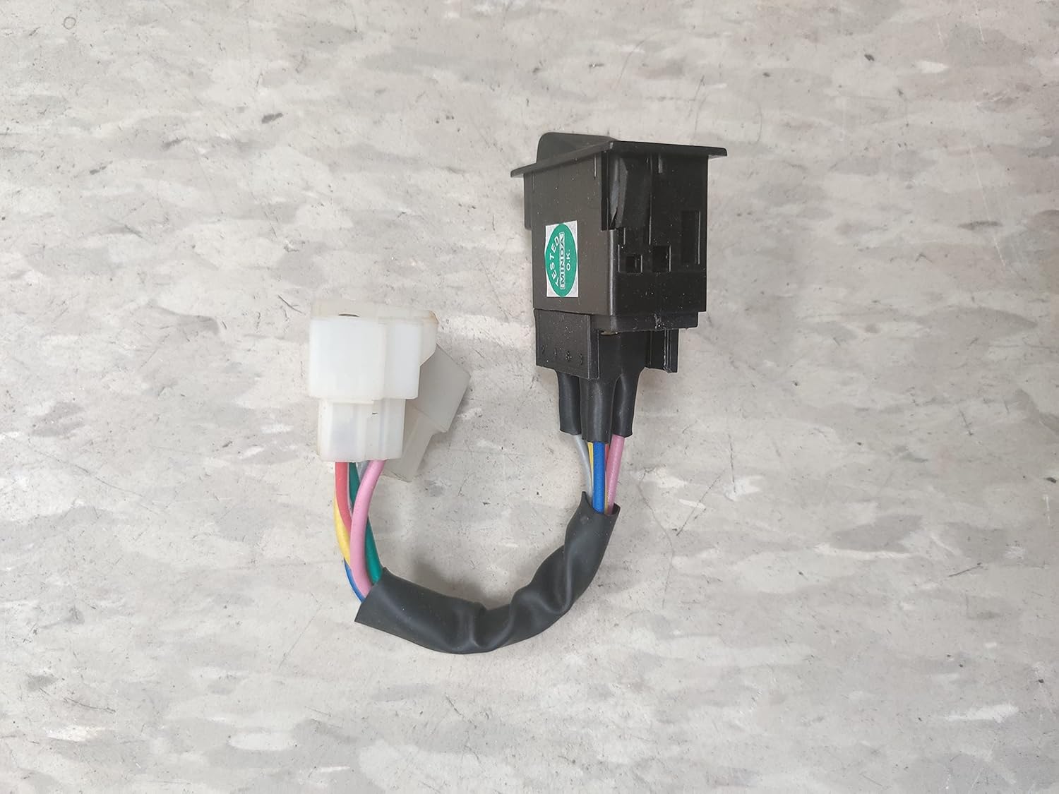 SWITCH HAZARD 005557684R91