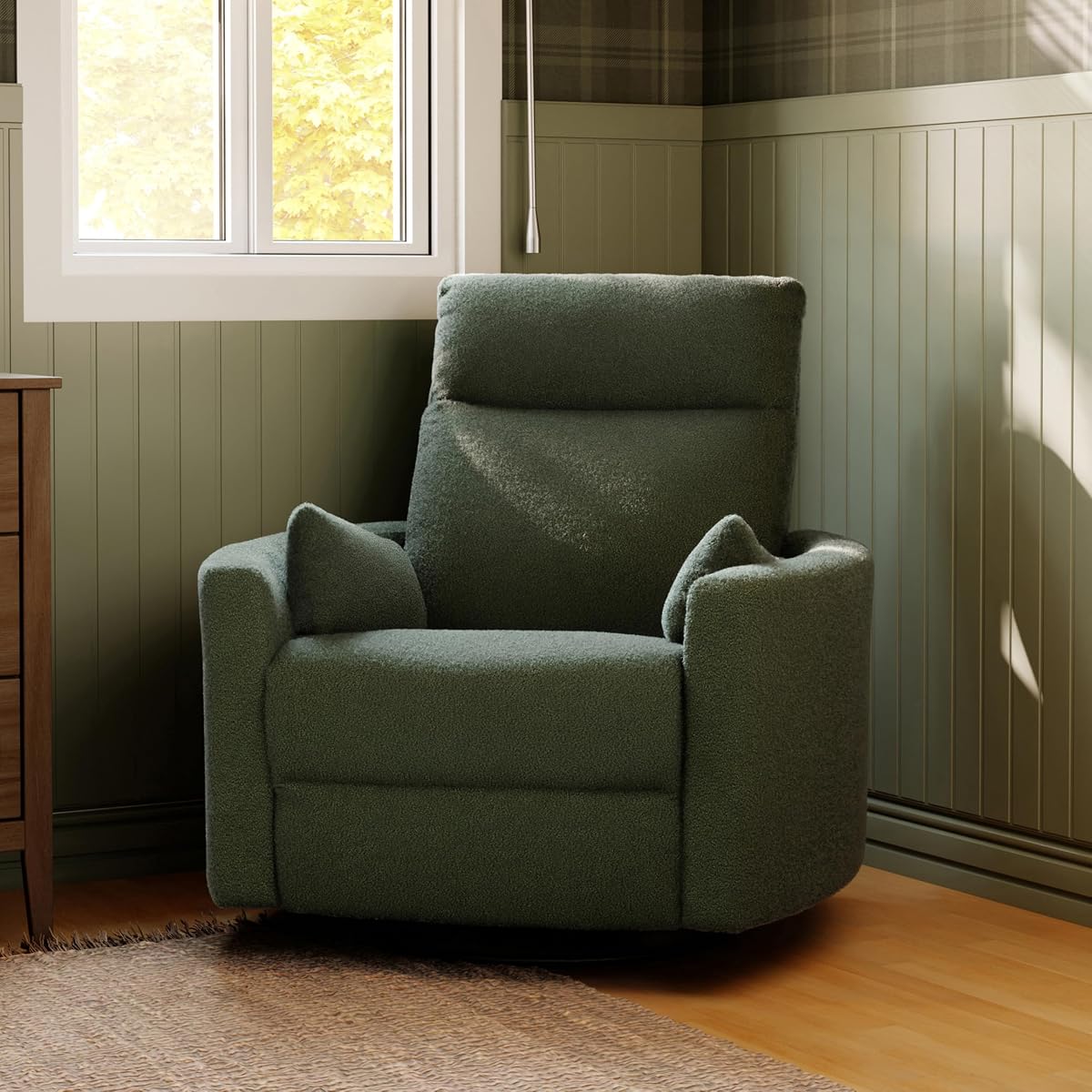 Sillón reclinable y deslizador giratorio tapizados Atlas en Cozy Olive Boucle | Silla planeadora para guardería con respaldo alto, apoyabrazos acolchados y almohadas reforzadas | Reclinación suave para amamantar y alimentar | Silla de guardería certificada GREENGUARD para alimentar y relajarse con respaldo alto, reposacabezas y reposabrazos cómodos, giratorio 360°