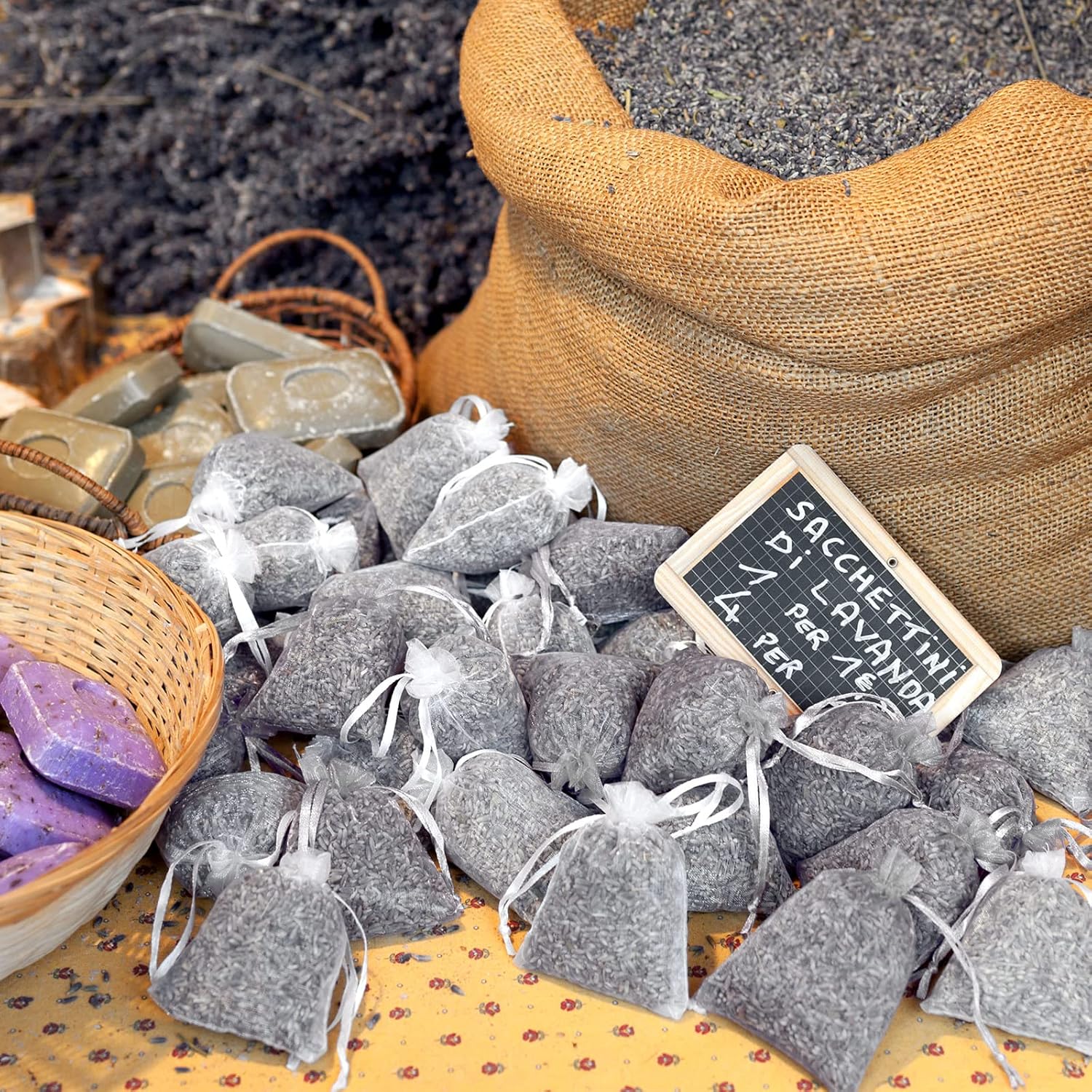 Kacctyen 200 Pcs Large Organza Bags White, 12 x 16 Inch Mesh Gift Drawstring Pouches Mesh Gift Bags Jewelry Pouch Party Wedding Favor Candy Bottle Sample Display Bag - Image 5