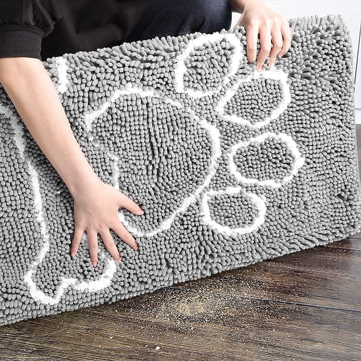 AROGAN Doormat Dog Chenille Doormats Indoor Entrance Grey, Pet Door Mats Washable for Mud Entry Busy Area Dogs Muddy Pawprints 36x24 Inch
