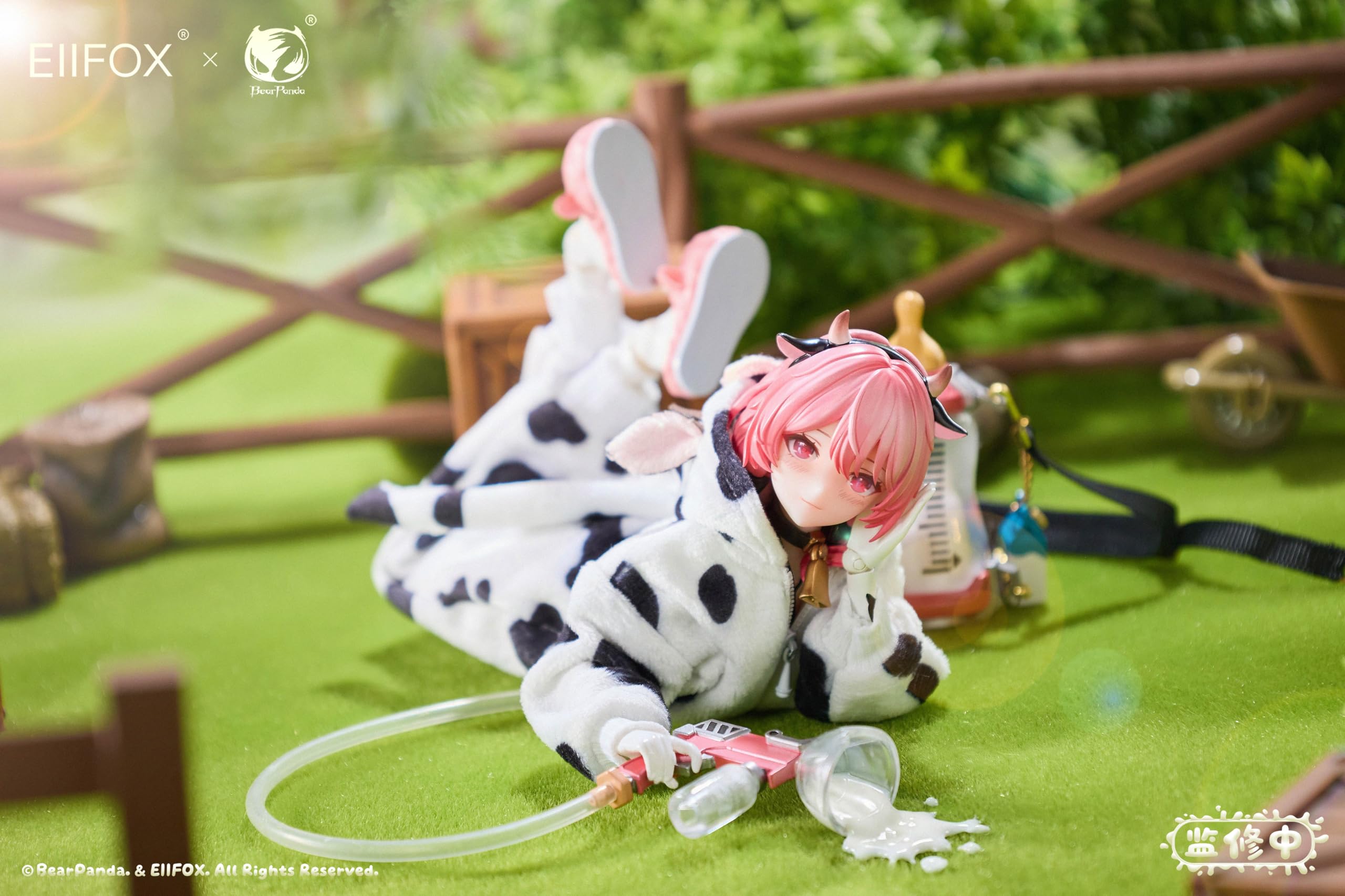 Amazon | Bear Panda x Eiifox 乳牛 MOMO 1/8スケール PVC&ABS&POM&
