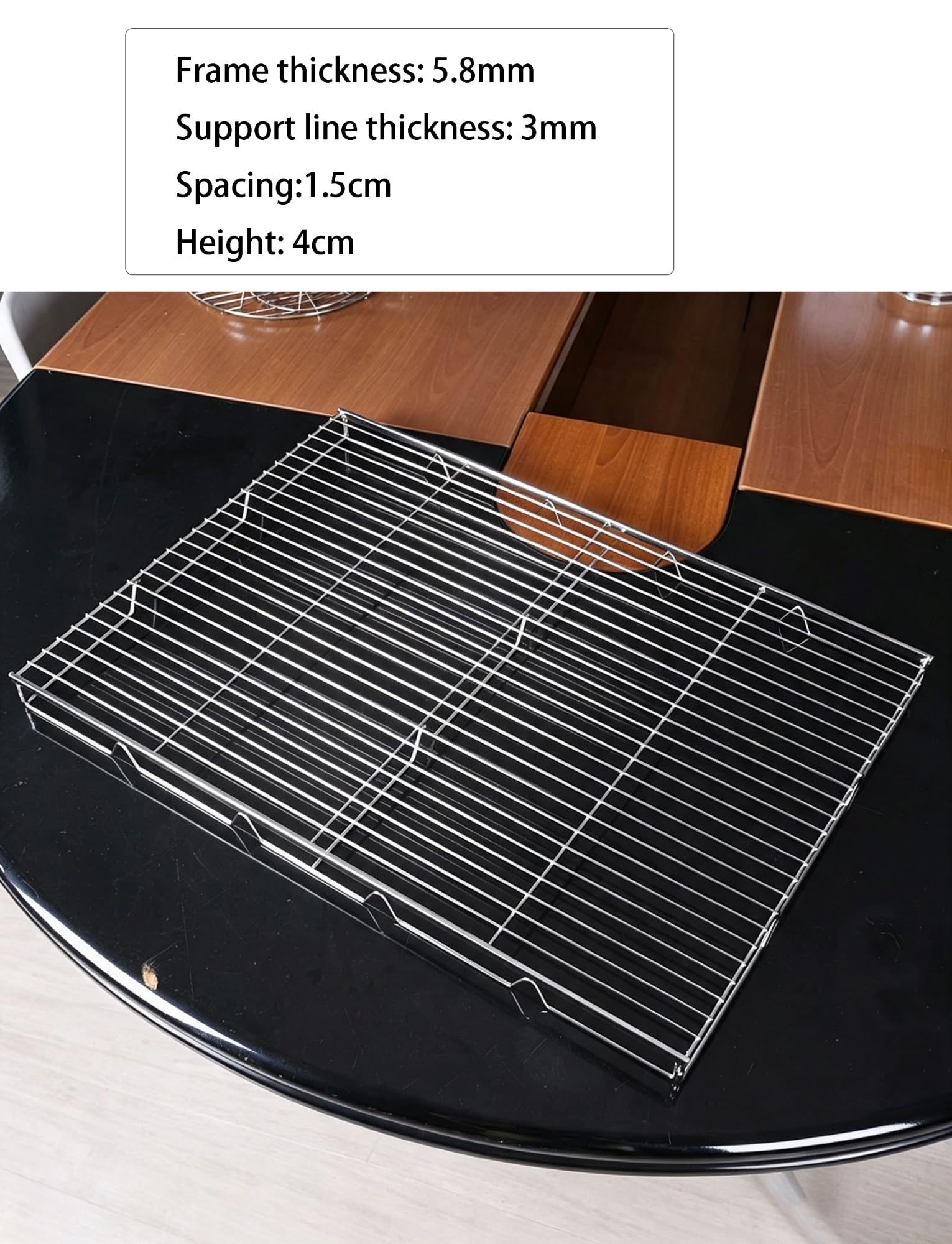 Scaffale per carne inox, telaio 5.8mm, piedini 4cm, griglia 1.5cm | Fili rinforzati 3mm, base rialzata per aerazione, pulizia facile, maiale, agnello & panetteria(50x50x4cm/19.7x19.7x1.6in)