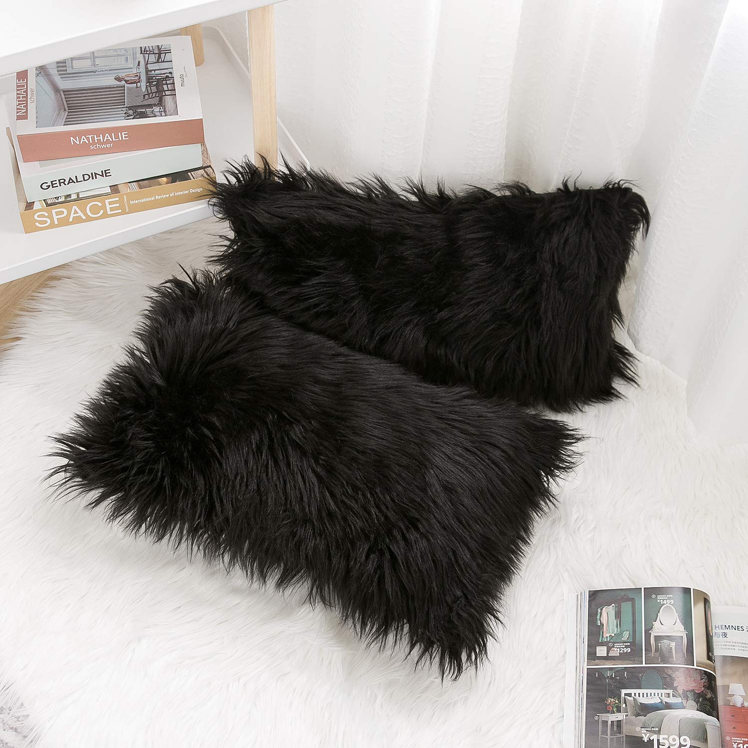 Fundas de almohada decorativas negras esponjosas de piel sintética estilo merino, funda de cojín mullida de 30 x 50 cm
