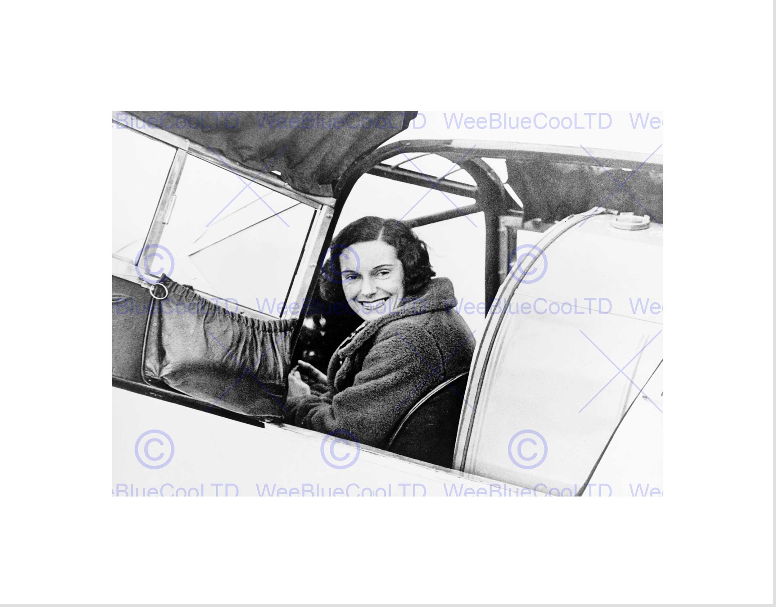 Wee Blue Coo VINTAGE AVIATION PIONEER JEAN BATTEN NEW ZEALAND PILOT FRAMED PRINT B12X10369