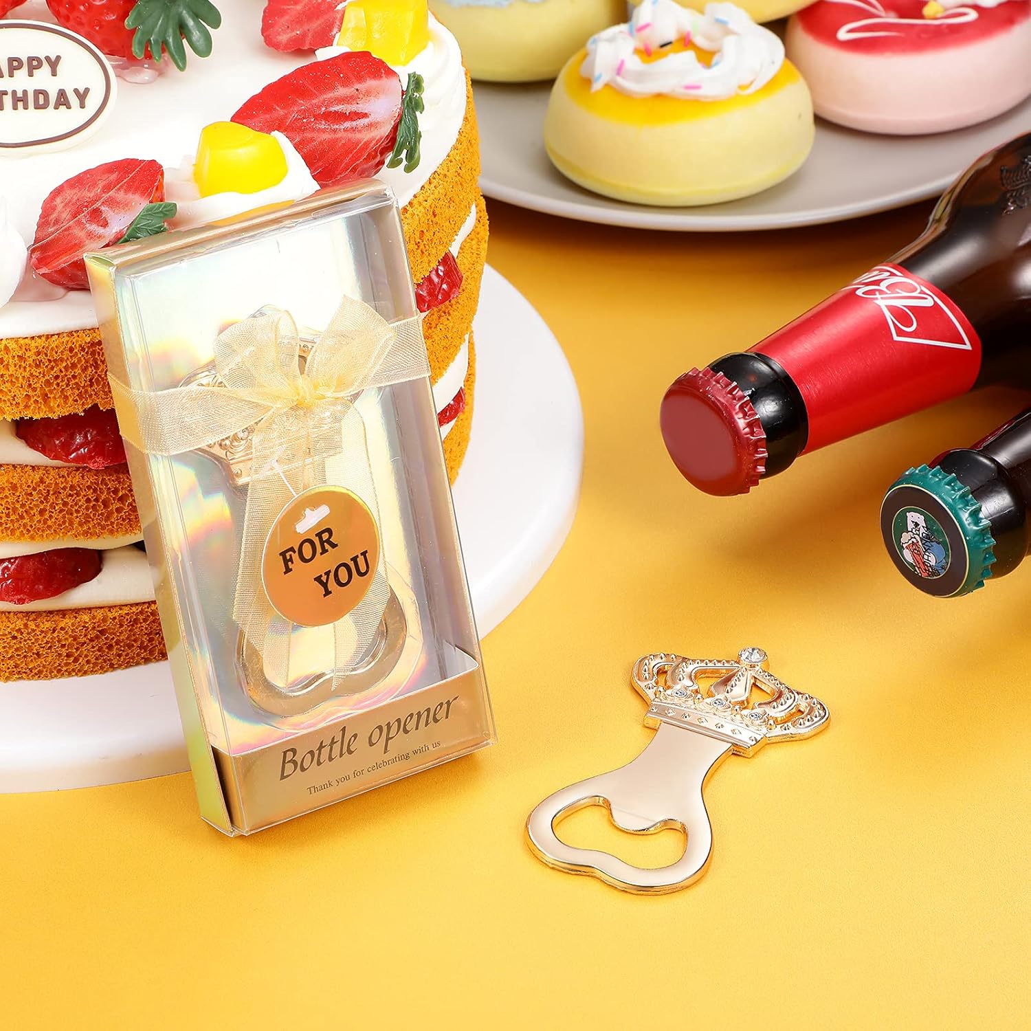Cunhill 50 Pieces Gold Crown Bottle Opener Wedding Favors for Guests Bulk Crown Party Favor Baby Shower Birthday Souvenirs Decoration Bridal Shower Anniversary Supplies