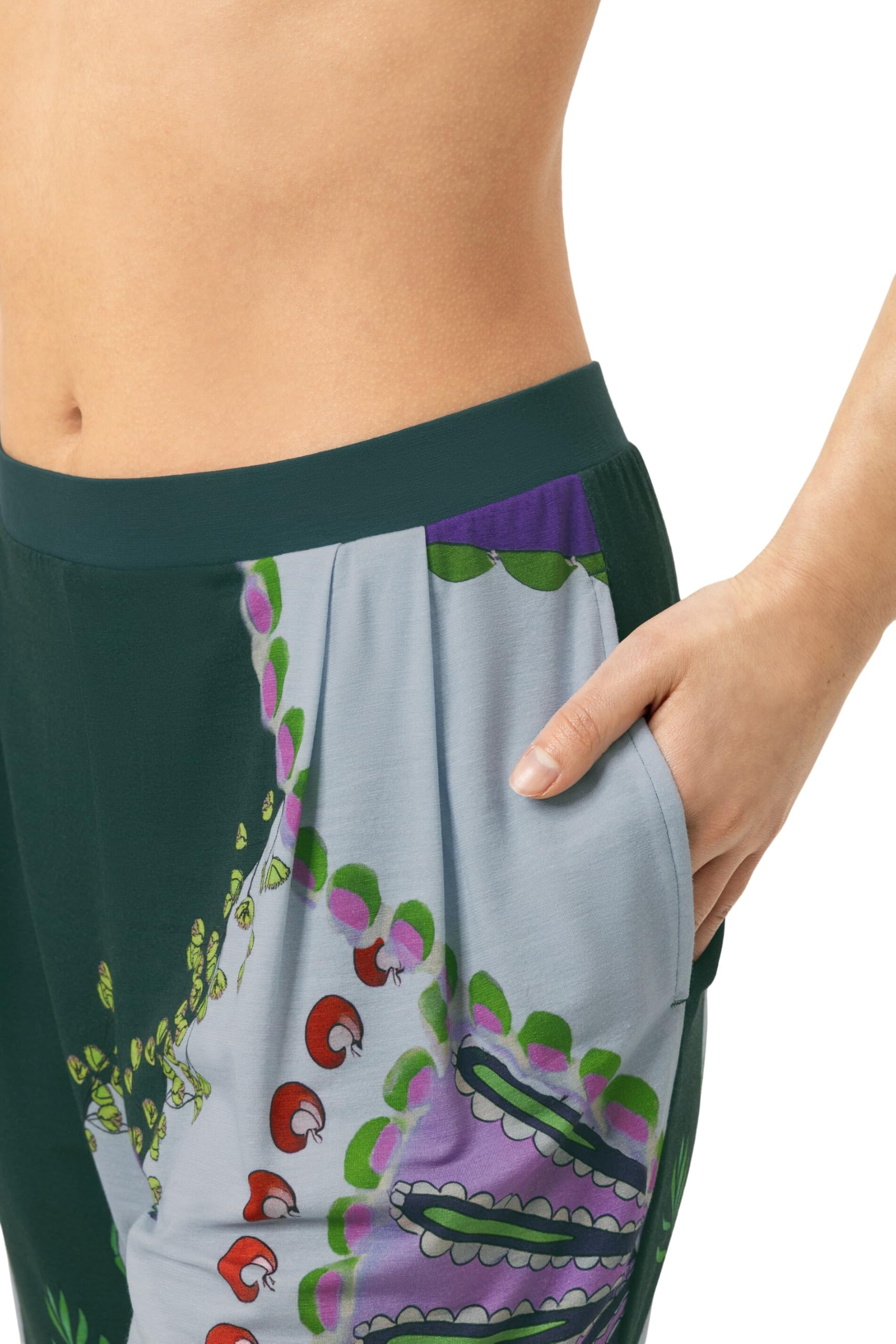 Mey Damen Pyjamahose Schmales Bein Serie Secret Glade Mystic | Modische Schlafanzughose mit schmalem Bein, Knöchellang, Seitliche Taschen, Kunstvoller Key-Print, XS-XL