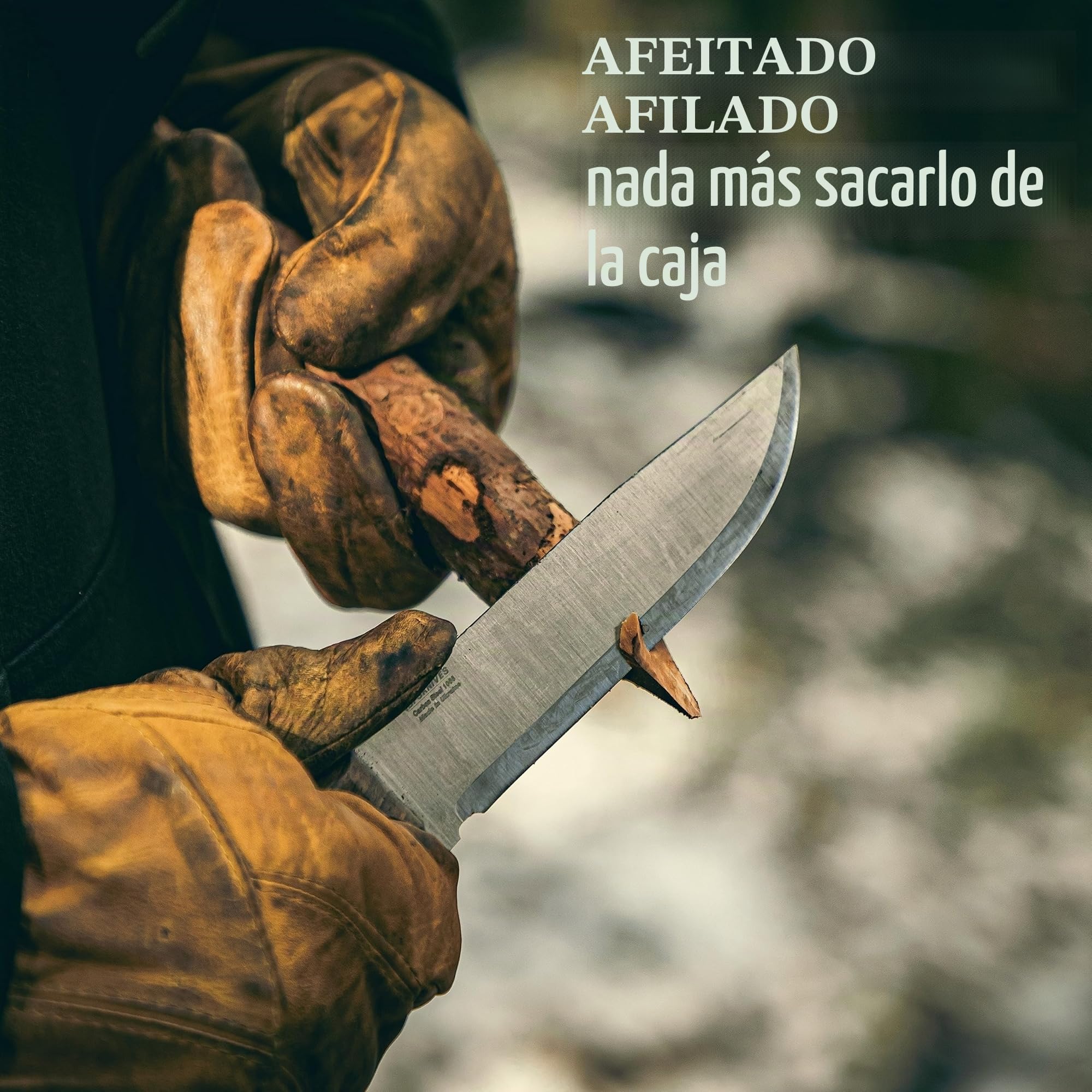 BPSKNIVES Adventurer - Cuchillo Bushcraft - Cuchillo de Acero al Carbono de Hoja Fija con Funda de Cuero y Encendedor - Cuchillo de Mango Completo - Cuchillo de Campamento