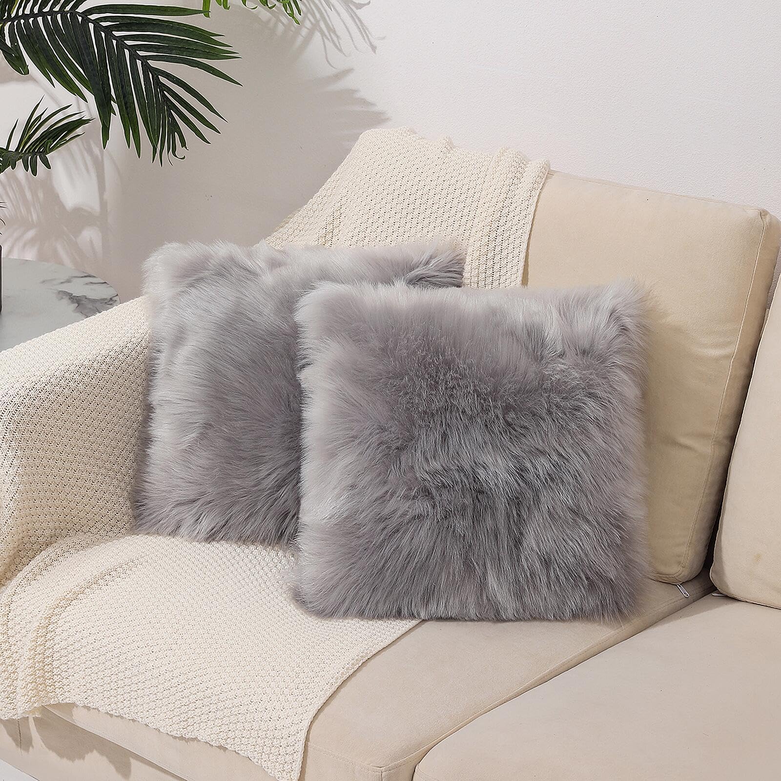 linmopm Kunstfell Schaffell Quadratischer Kissenbezug 2er Set Super Weich Flauschiges Kissen Fuzzy Kissen Neue Luxus-Serie für Wohnzimmer Couch Sofa Bett Home Decor Stuhlkissen (Grau)