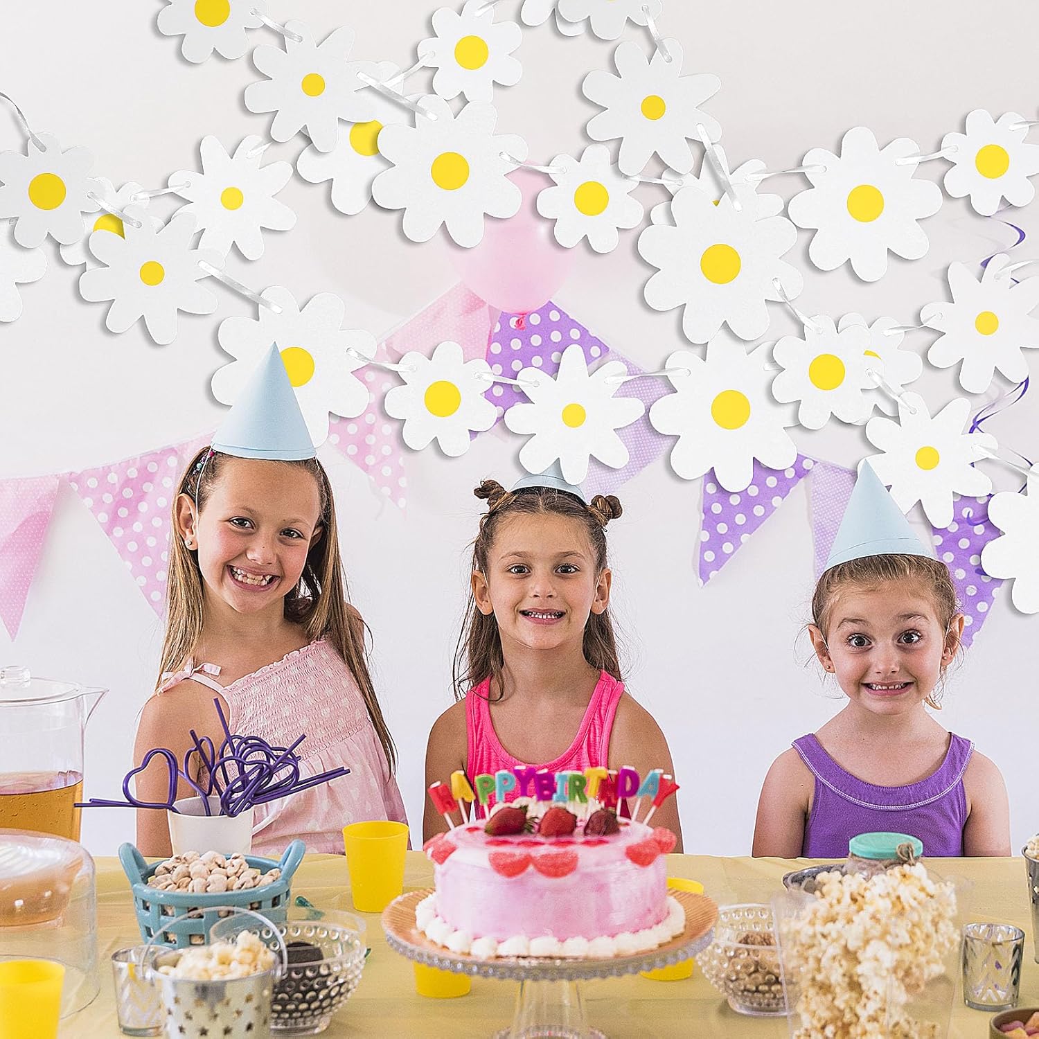 Gjinxi 2Pcs Daisy Groovy Boho Party Banners, White Hippie Daisy Party Supplies Decorations, Spring Flower Garlands, Daisy Paper Cutouts for Birthday Party Classroom Home Favor Decor 7 81iwm1UWIML. SL1500