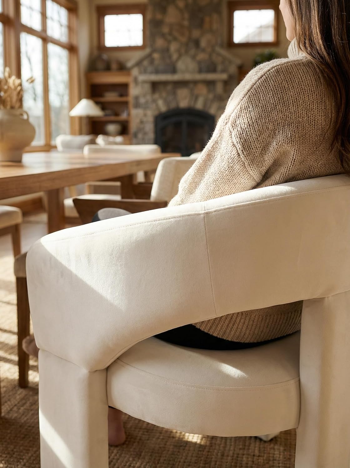 LukeAlon Modern Velvet Accent Chair Barrel Back Armchair, Upholstered Lounge Chair for Living Room, Bedroom, Office, Waiting Rooms, Beige