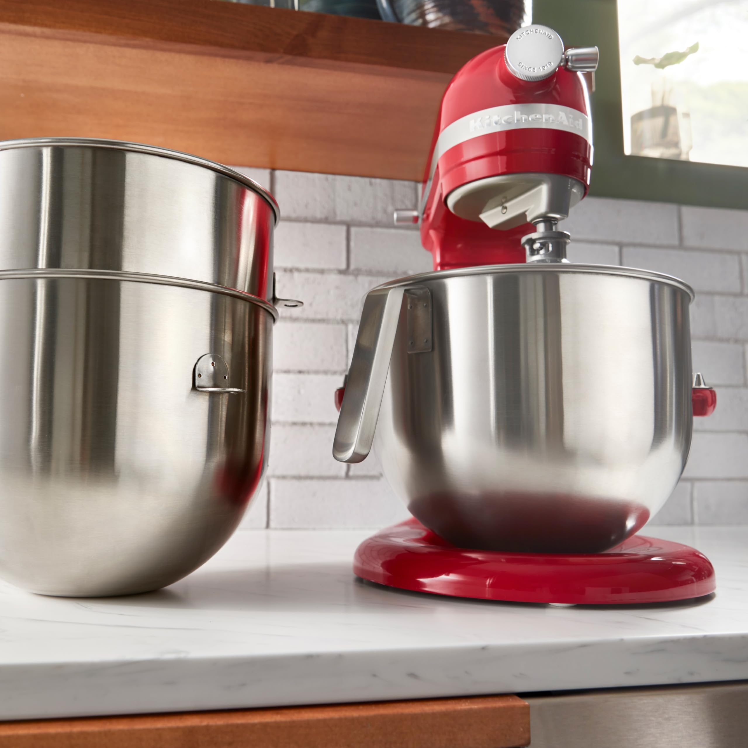 KitchenAid Batidora Amasadora Heavy Duty 6.6L, Engranajes Todo Metal, 11 Velocidades, Arranque Suave, Corte por Sobrecalentamiento, Bol 3 Puntos, Rojo Empire