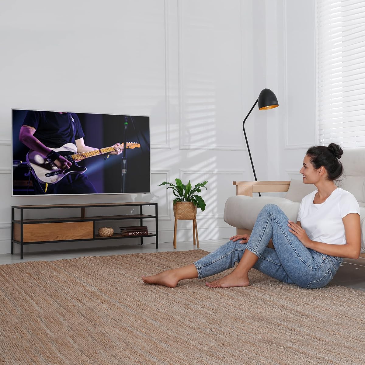 BONTEC TV Wall Bracket, Universal TV Wall Mount for 32-70 Inch, Extra Long Articulated Arm 850mm, Tilt Swivel Rotate Full Mot — view 8
