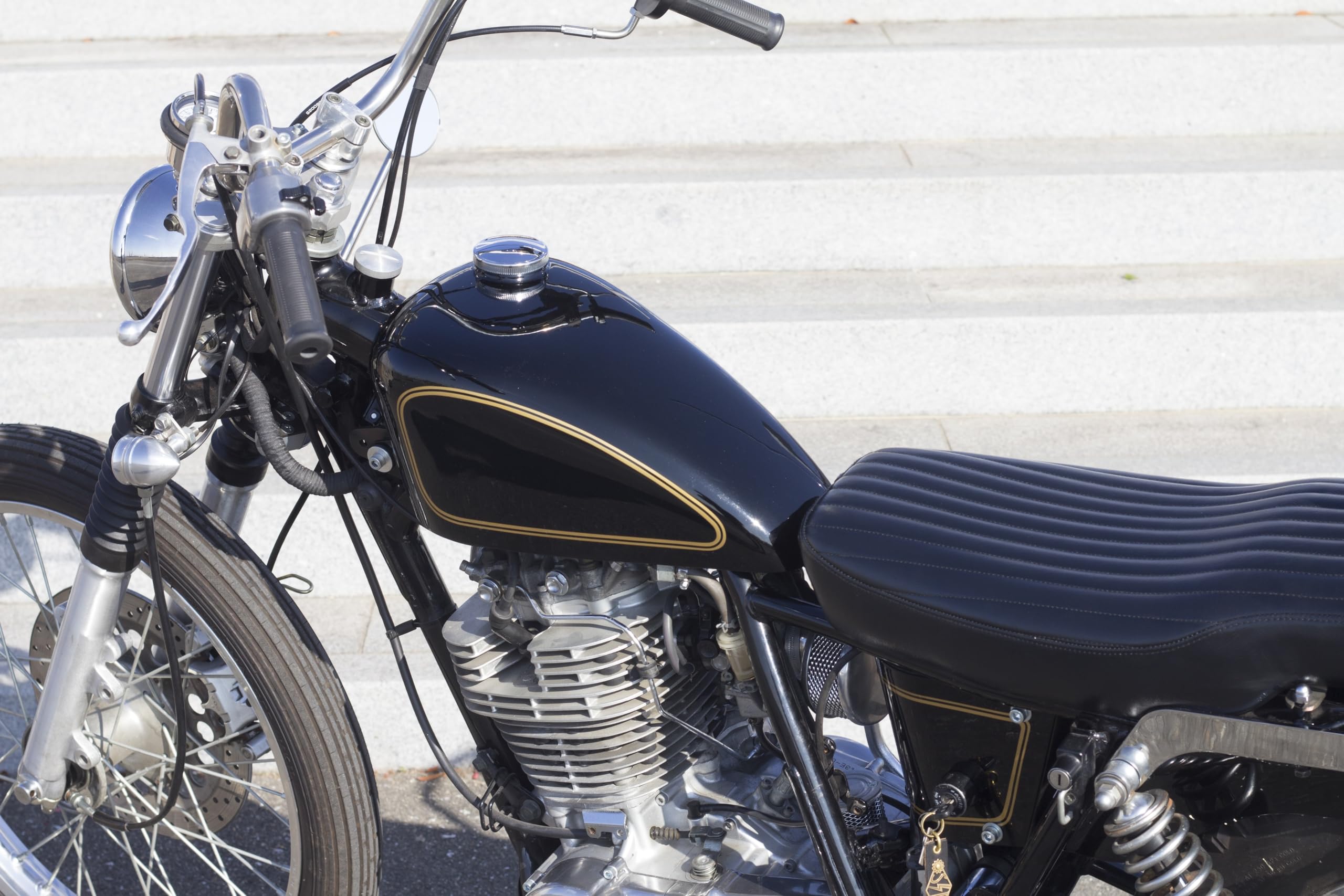 Amazon | SR400/500用 オイルフィラーキャップ MOTOR ROCK (MR-EN012 