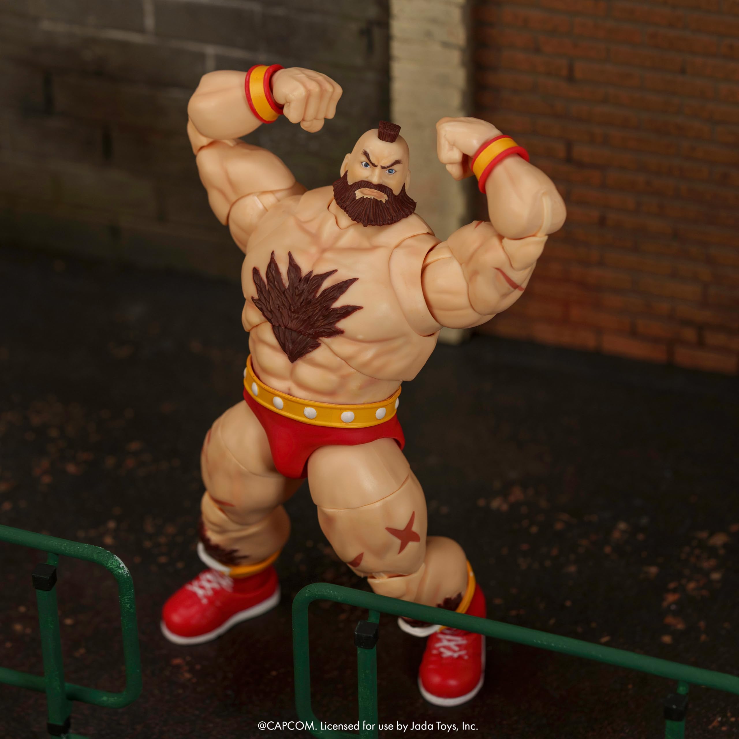 Jada Street Fighter Il Zangief Action Figure - 1:12 Deluxe Scale Toys - 15,2 cm di altezza, completamente articolato, confezione da collezione
