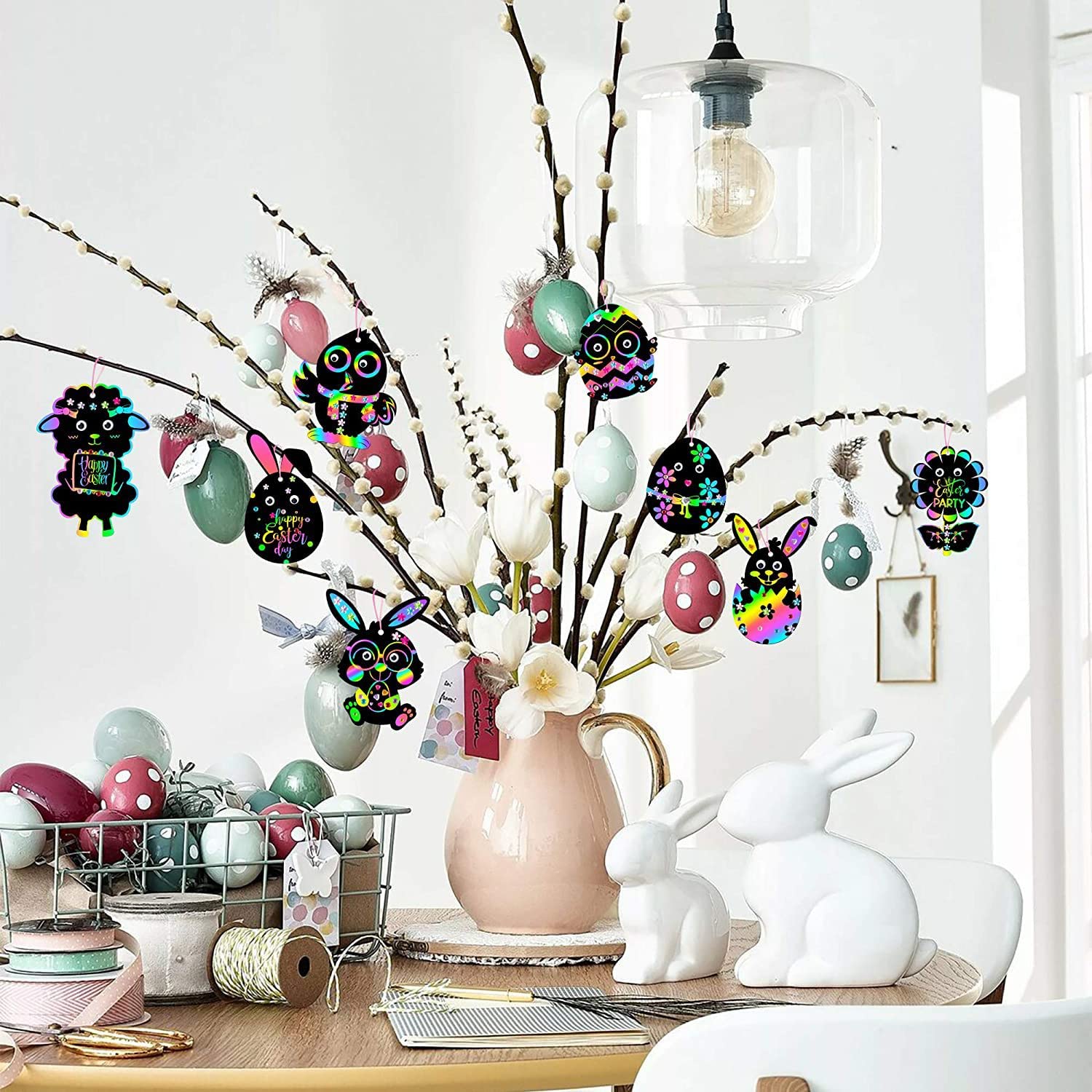 HOWAF Pâques Scratch Art Enfant, Carte à Gratter Oeuf Lapin Carotte Poussin 36 Pcs, Pâques Décoration à Suspendre, DIY Cadeaux Artisanaux Pour Enfants