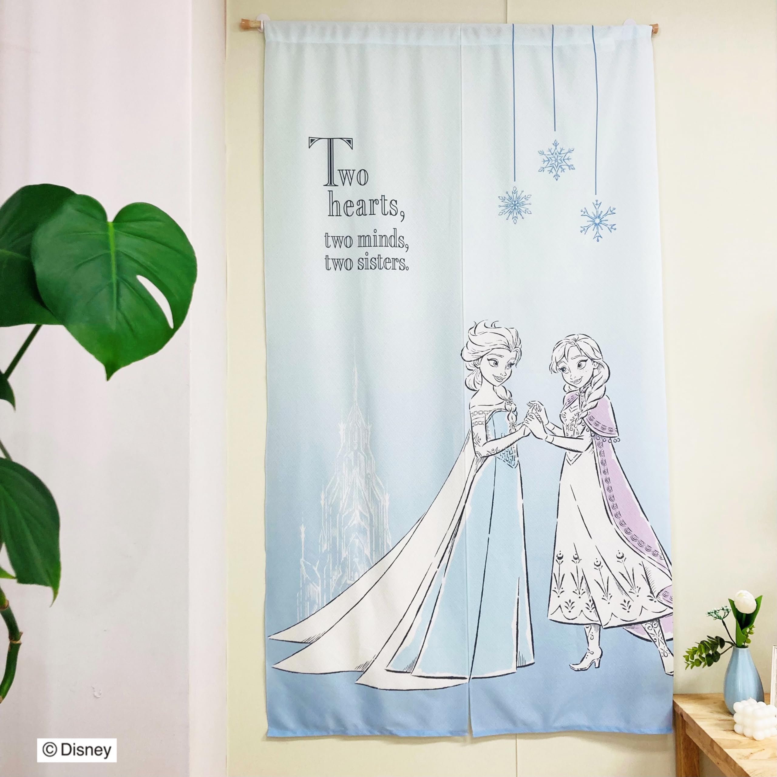 Amazon｜MORIPiLO モリシタ 暖簾 間仕切りカーテン アナと雪の女王 