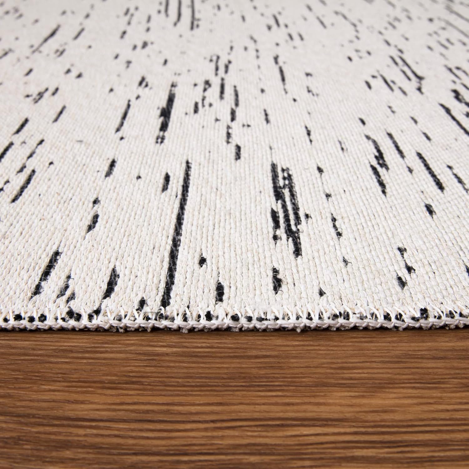Keen Home Design Area Rugs - 3x5 Reversible and Machine Washable Boho Rug - 100% Cotton - Two Sided Rug for Living Room, Kitchen, Hallway, Bedroom, Entryway - (2’8’’ x 4’11’’, Black)