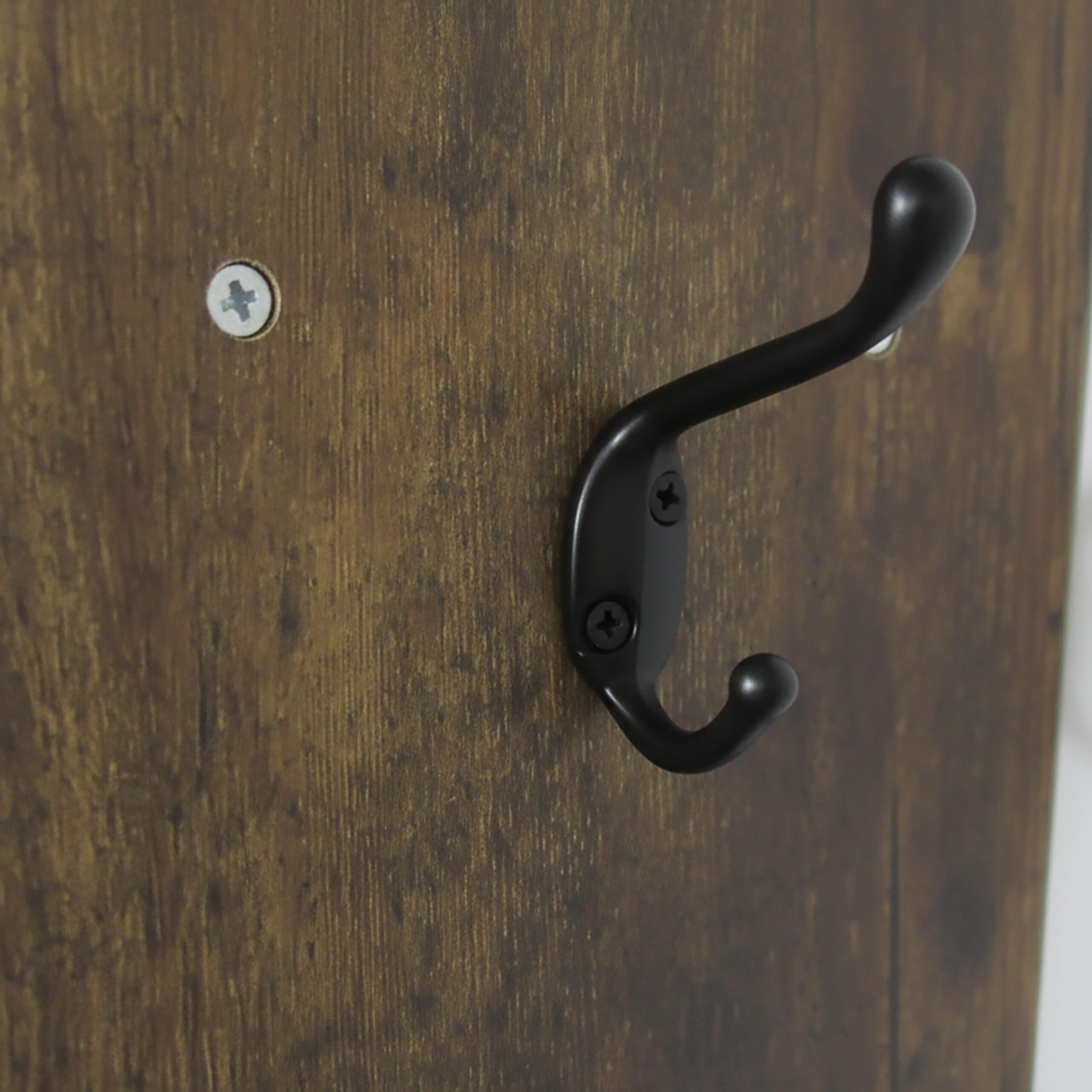 Relaxdays Armadio sospeso, porta asciugamani, 2 ganci doppi, 2 ripiani, ante, H x L x P: 61 x 40 x 17,5 cm, marrone