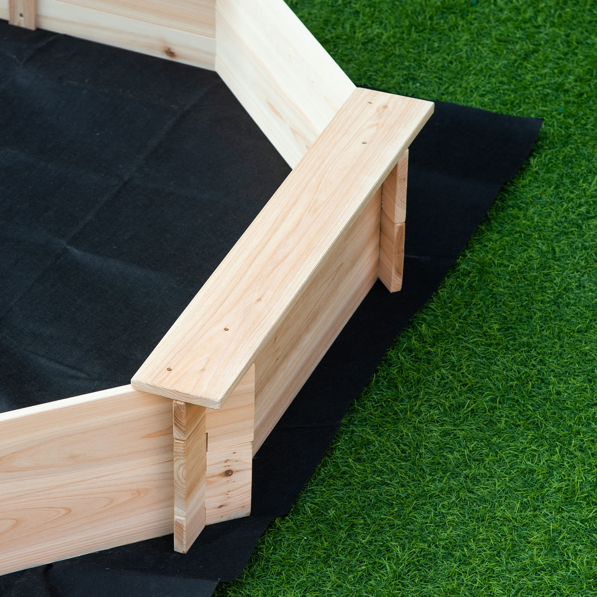 Outsunny Bac à sable en bois massif, octogonal, 140x140x21,5cm, 4 bancs avec bâche de couverture et sol non tissé, protection UV, facile à installer, jeux extérieur pour jardin, maison, plage, naturel