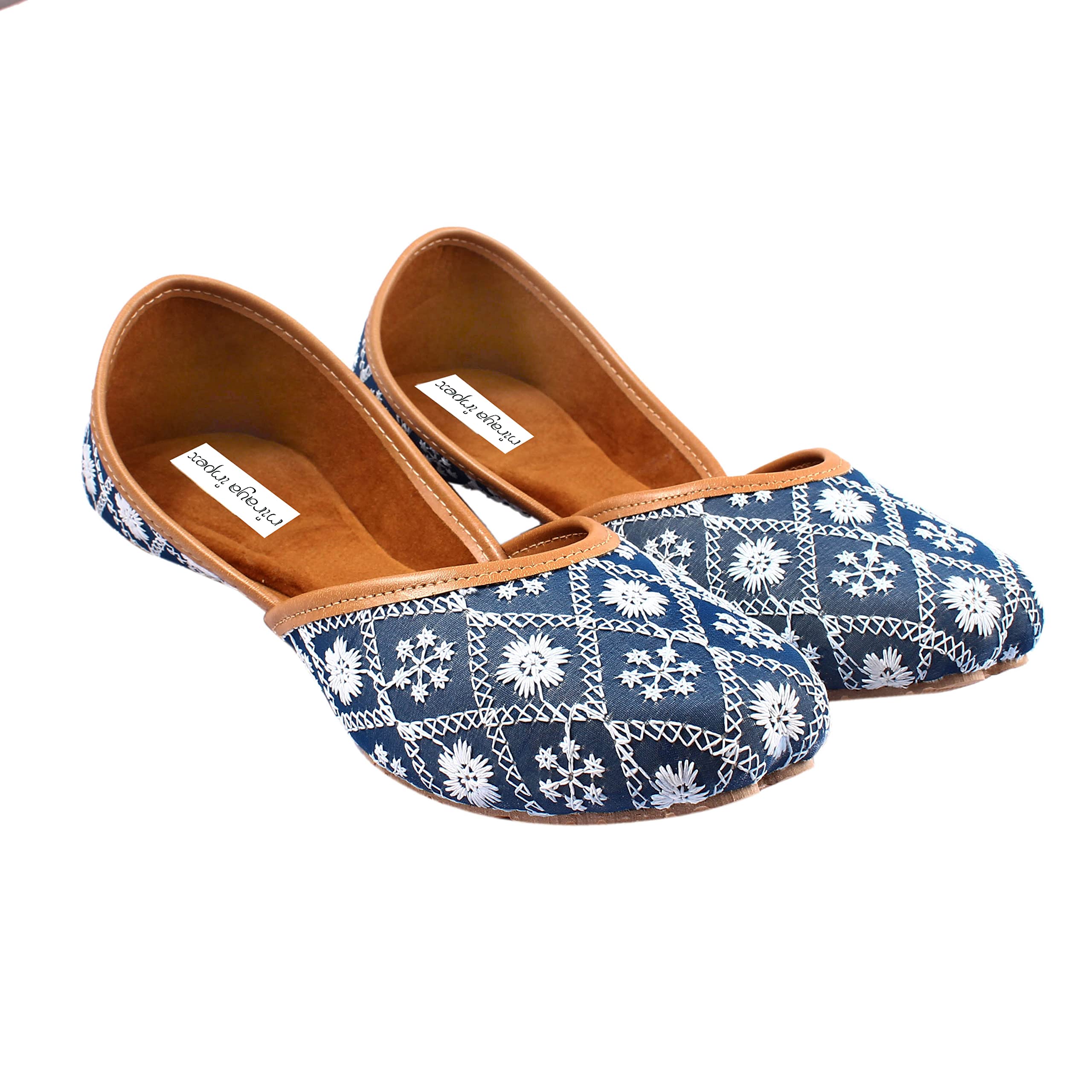 Women Punjabi Traditional Jutti/Mojari Ethnic Footwear\-image-48