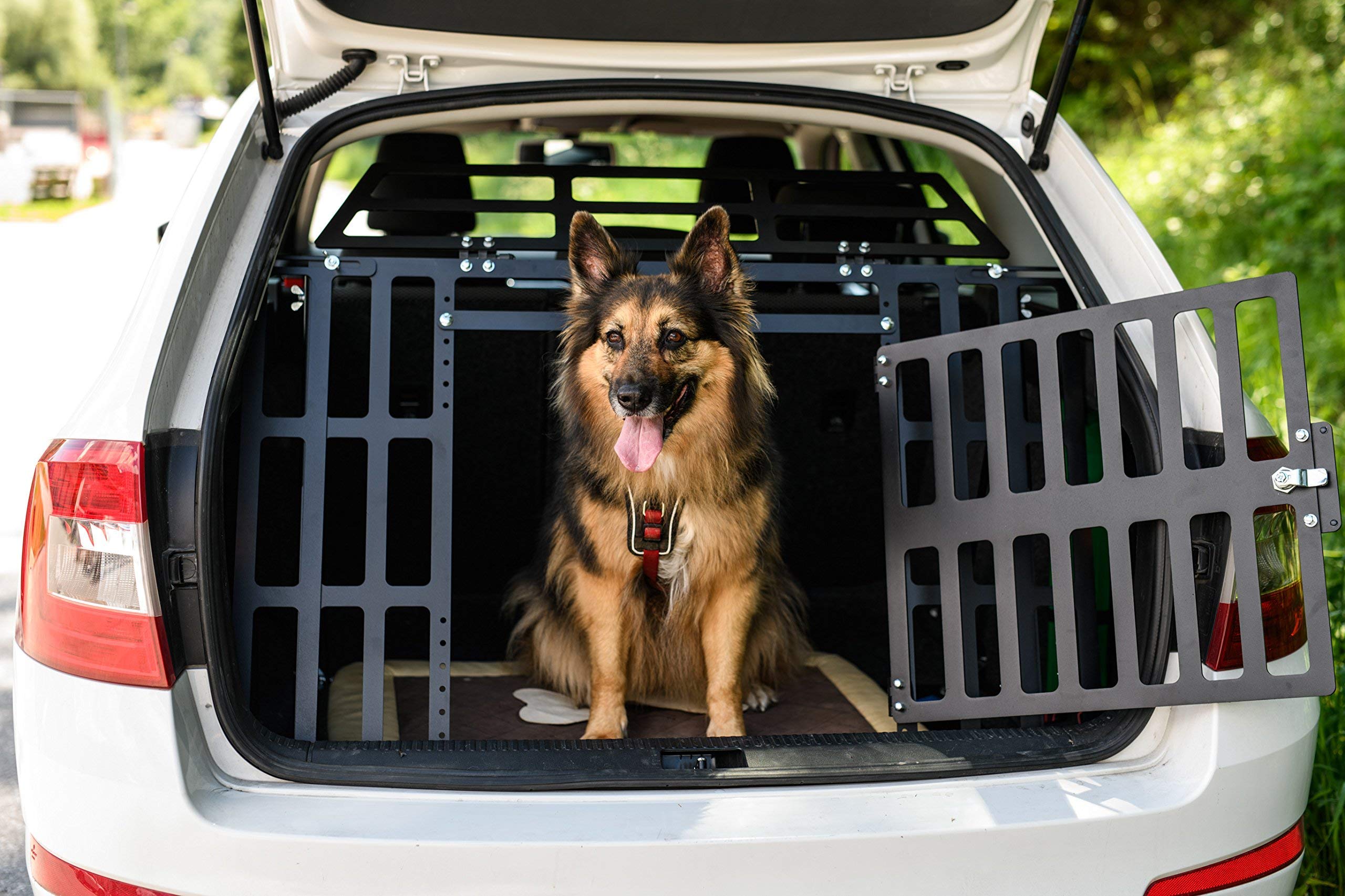 xc60 dog gate
