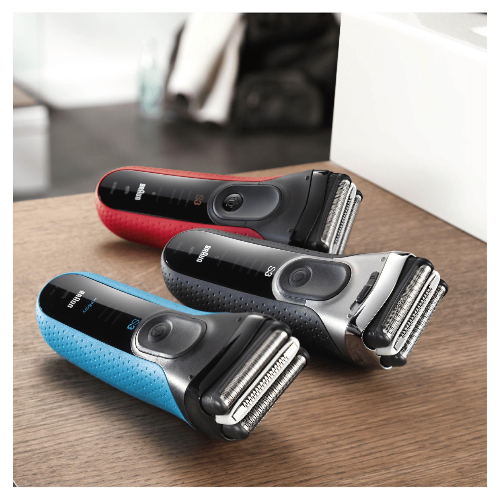 Braun Series 3 ProSkin 3020s Rasoio Elettrico, Nero e Rasoio Elettrico da Uomo Ricaricabile e Senza Fili