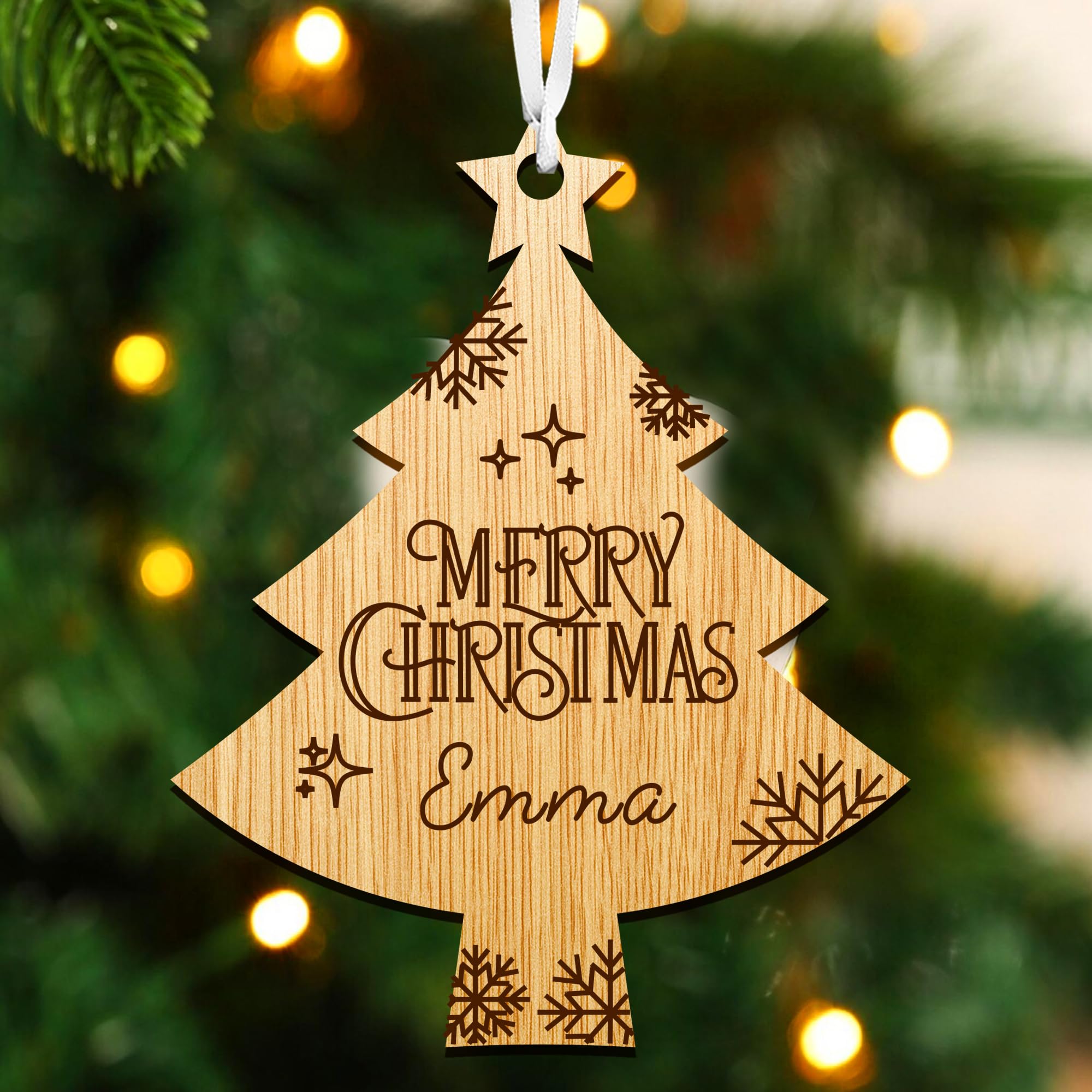 Howson London Xmas Tree Personalised Christmas Bauble - Wooden Christmas Baubles Family Ornament/Decoration - Engraved Xmas Gift For Family For Couple (Tree)