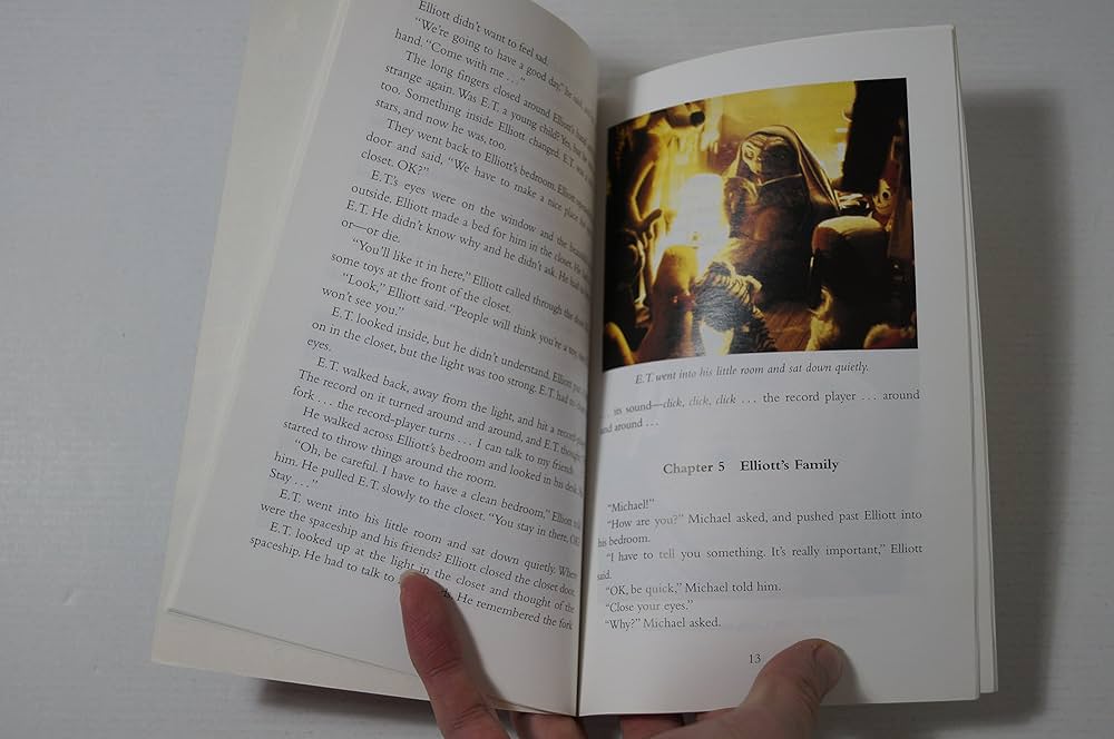 洋書 E.T. 81EQhwwCitL._UF350,350_QL50_.jpg