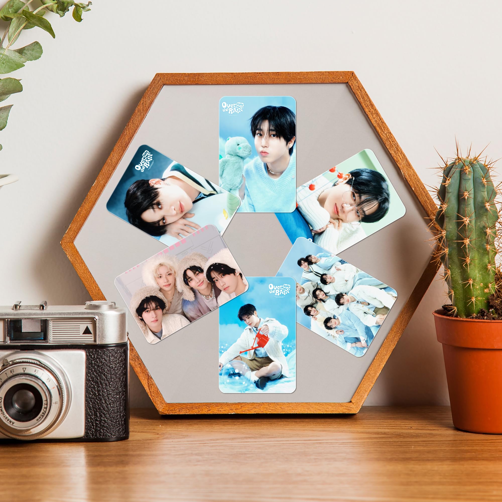 Stray Kids "Fanclub" Glossy Laminated Photocards (Set of 14+2 Freebies) 4