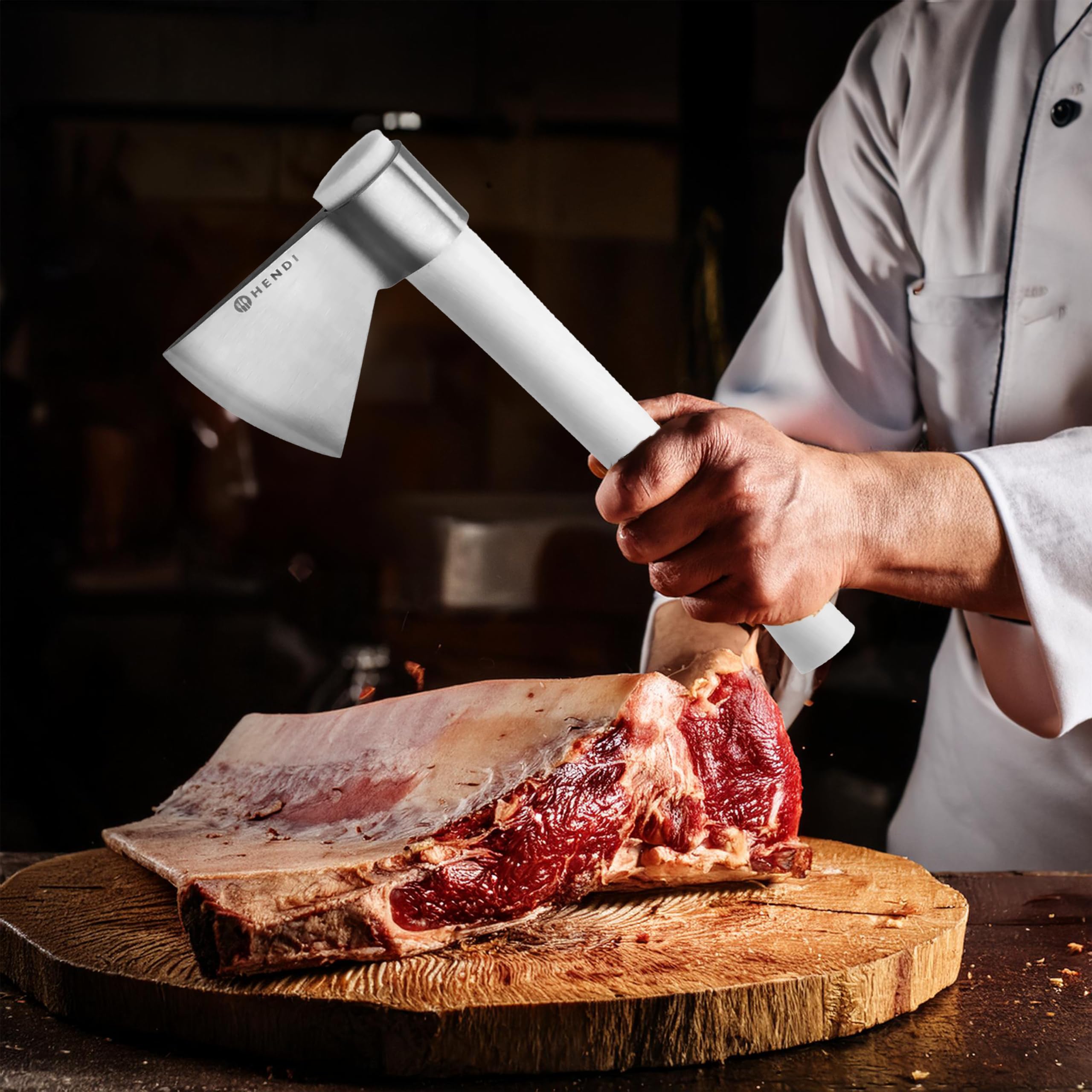 HENDI Hacha de carnicero profesional, herramienta para manipular y cortar carne, hoja de acero inoxidable de 125 mm de largo, mango ergonómico de polietileno blanco de 450 mm