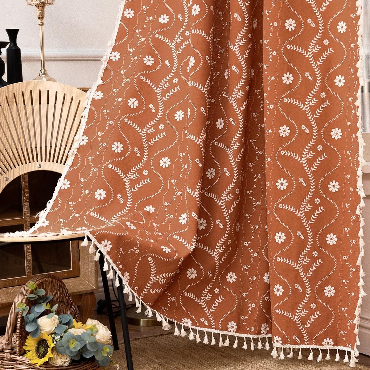 KOEXM Cortinas de lino floral naranja quemado con borla de 84 pulgadas de largo | Juego de 2 paneles de cortinas largas bohemias para dormitorio, sala de estar, 52 pulgadas de ancho x 84 pulgadas de largo