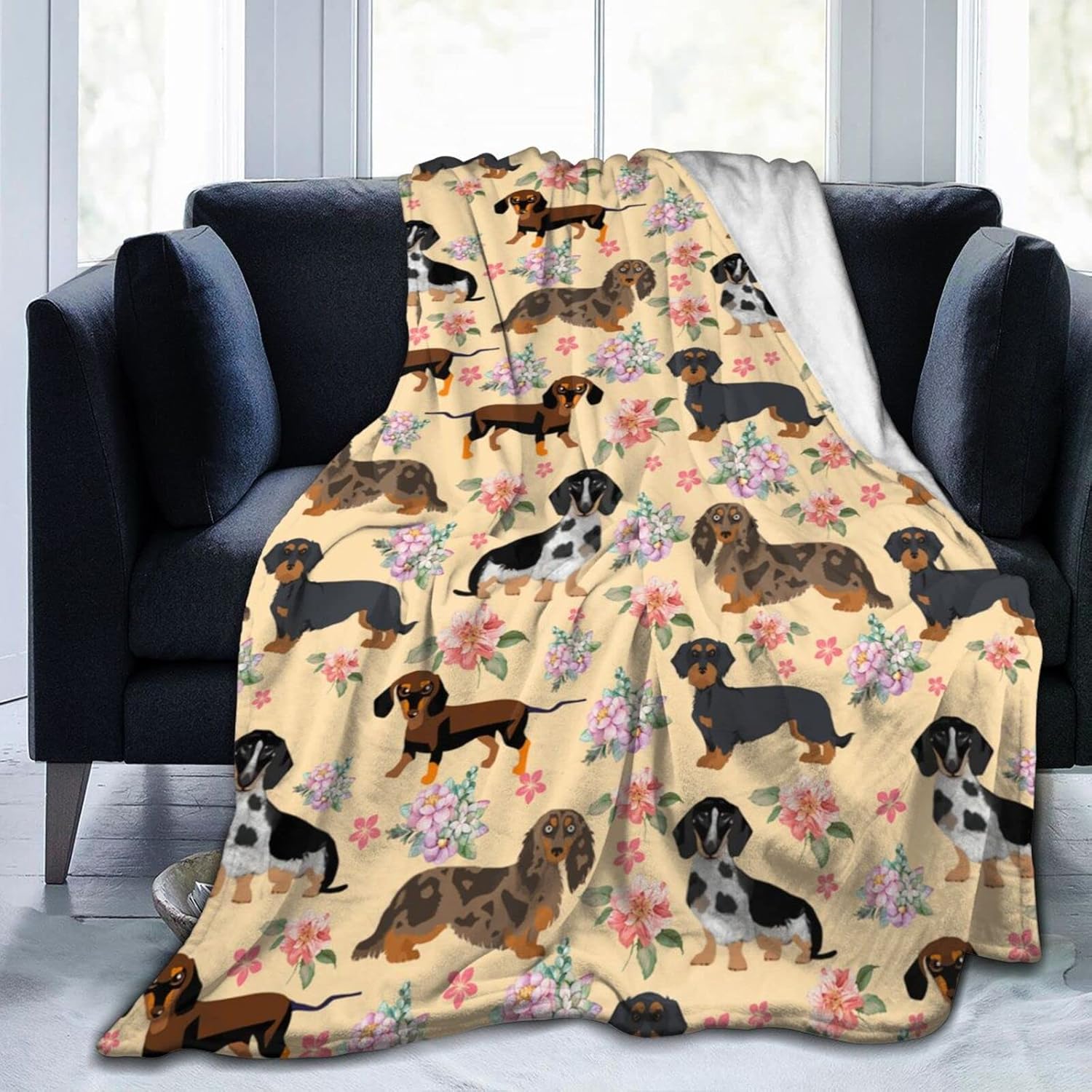 Dachshund Sausage Dogs Soft Throw Blanket 50″X40″ Lightweight Flannel Blanket for Couch Bed Sofa Home Living Room Decor Travelling Camping for Kids Adults