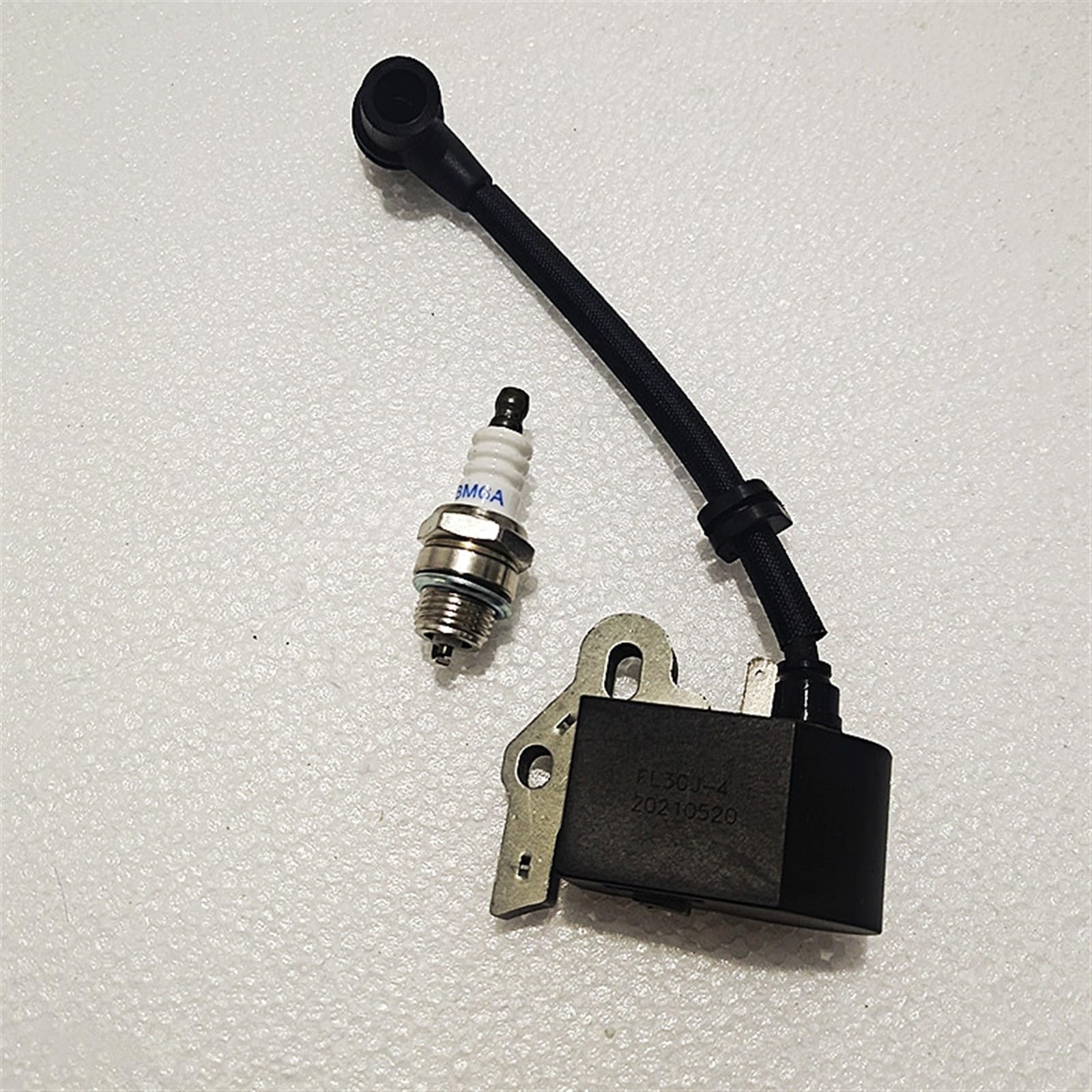 JAVON Bobina di accensione Candela adatta for McCulloch Eager Beaver PRO MAC Titan 302138 219848-00 219848-01 Bobine di accensione 302138 219848-00 219848-01 Bobine di accensione Modulo Magneto