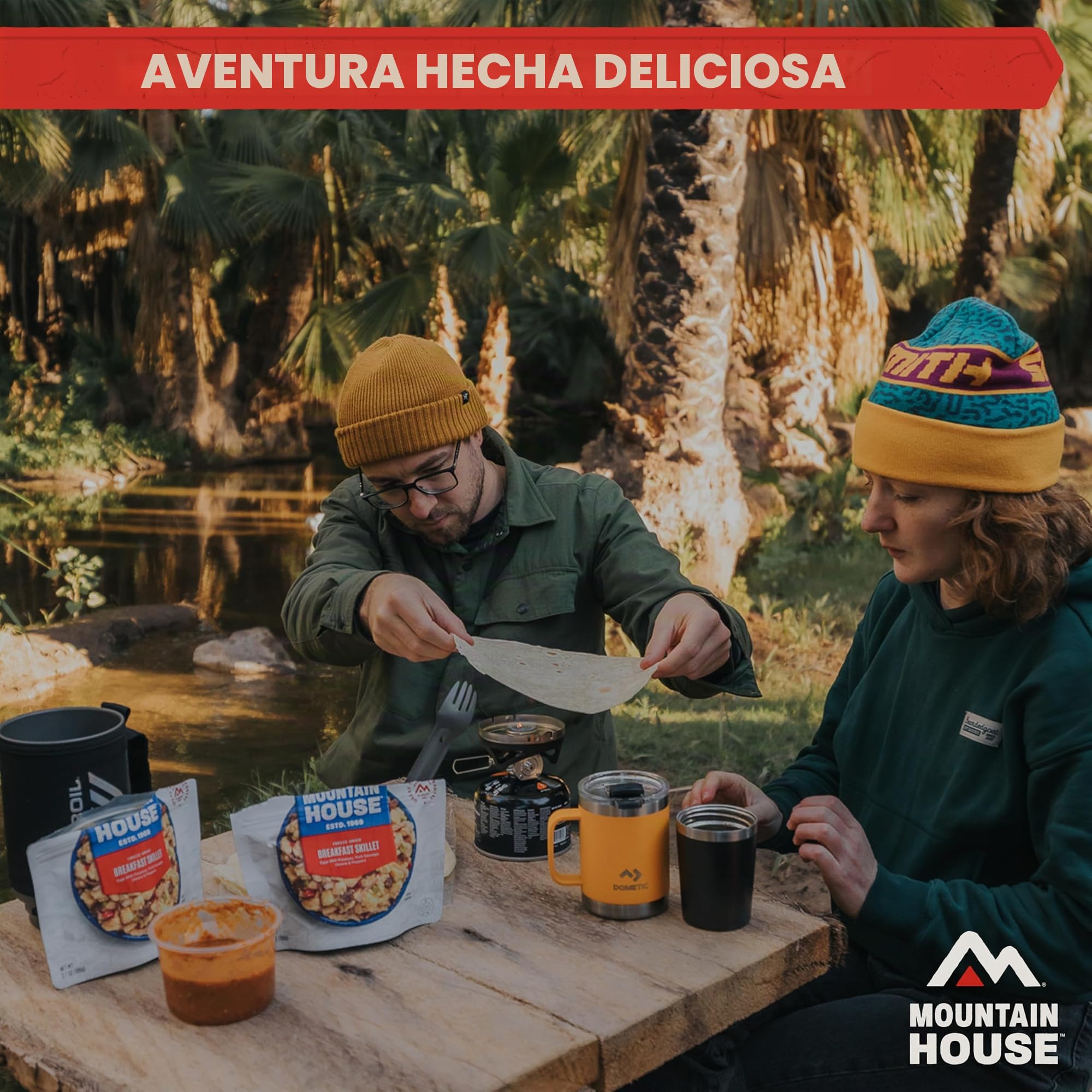 Mountain House Adventure Weekender Kit | Comida liofilizada para acampar y mochileros | 12 porciones