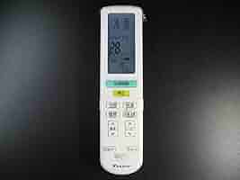 Amazon.co.jp: ダイキン エアコンリモコン ARC472A24 : ホーム