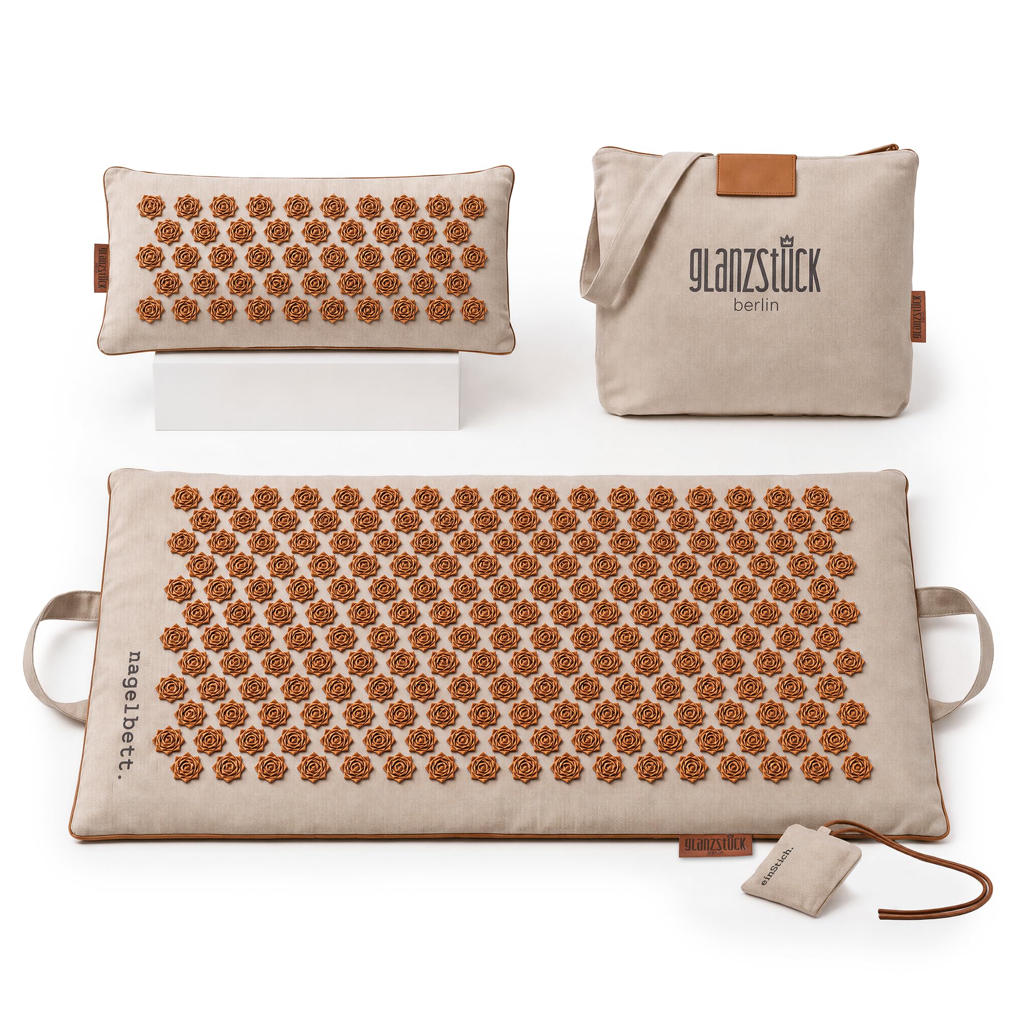 Glanzstück Berlin® Akupressurmatte XL – Set mit Kissen, Tragetasche & Reise-Rosette, 6.850 Blütenspitzen für Rücken, Nacken & Ganzkörper | 72 × 42 cm | Designed in Berlin