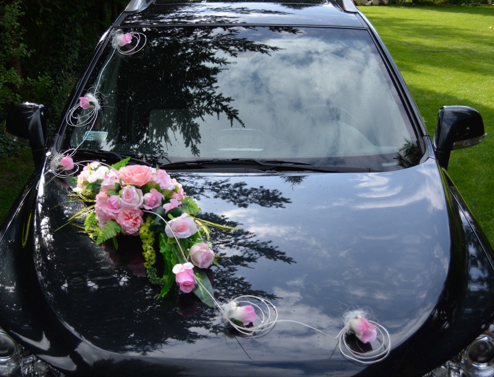 Autoschmuck Autodeko Hochzeit 9 Rosen Dekor Verschieden Farben Komplett Rattan (Blumenstrauß - Rosa, Rosa)