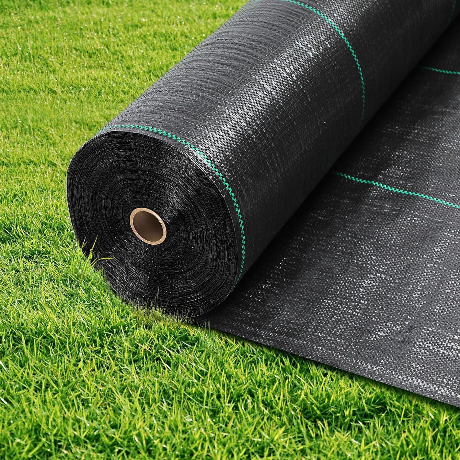 wohohoho 6.6ft x 82ft Weed Control Membrane Roll, 2m x 25m Garden Weed Membrane Heavy Duty Landscape Weed Control Fabric, 3.2oz Weed Suppressant Membrane for Patios, Garden, Flower beds, Pond