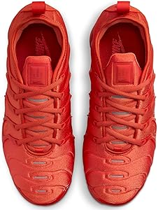 red vapormax on feet