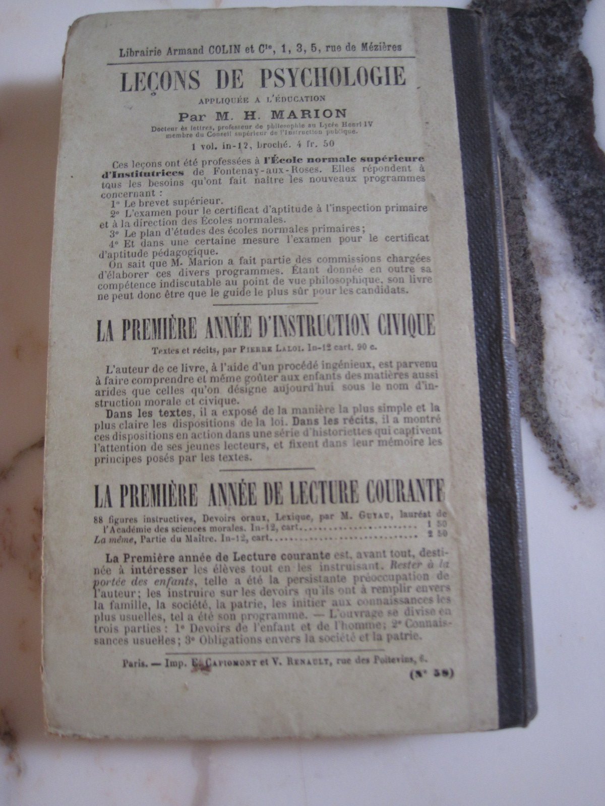 La Première Année d'enseignement scientifique, sciences naturelles et physiques animaux, végétaux, pierres et terrains, physique, chimie, physiologie végétale. Ouvrage répondant aux nouvelles matières obligatoires de l'enseignement primaire et aux program