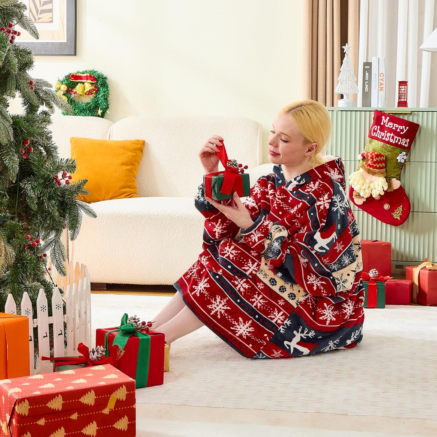 Moinlizy Blanket Hoodie Oversized Wearable Hooded Blanket for Adult Women and Men with Pocket Thick Sherpa Hoodie - Image 4