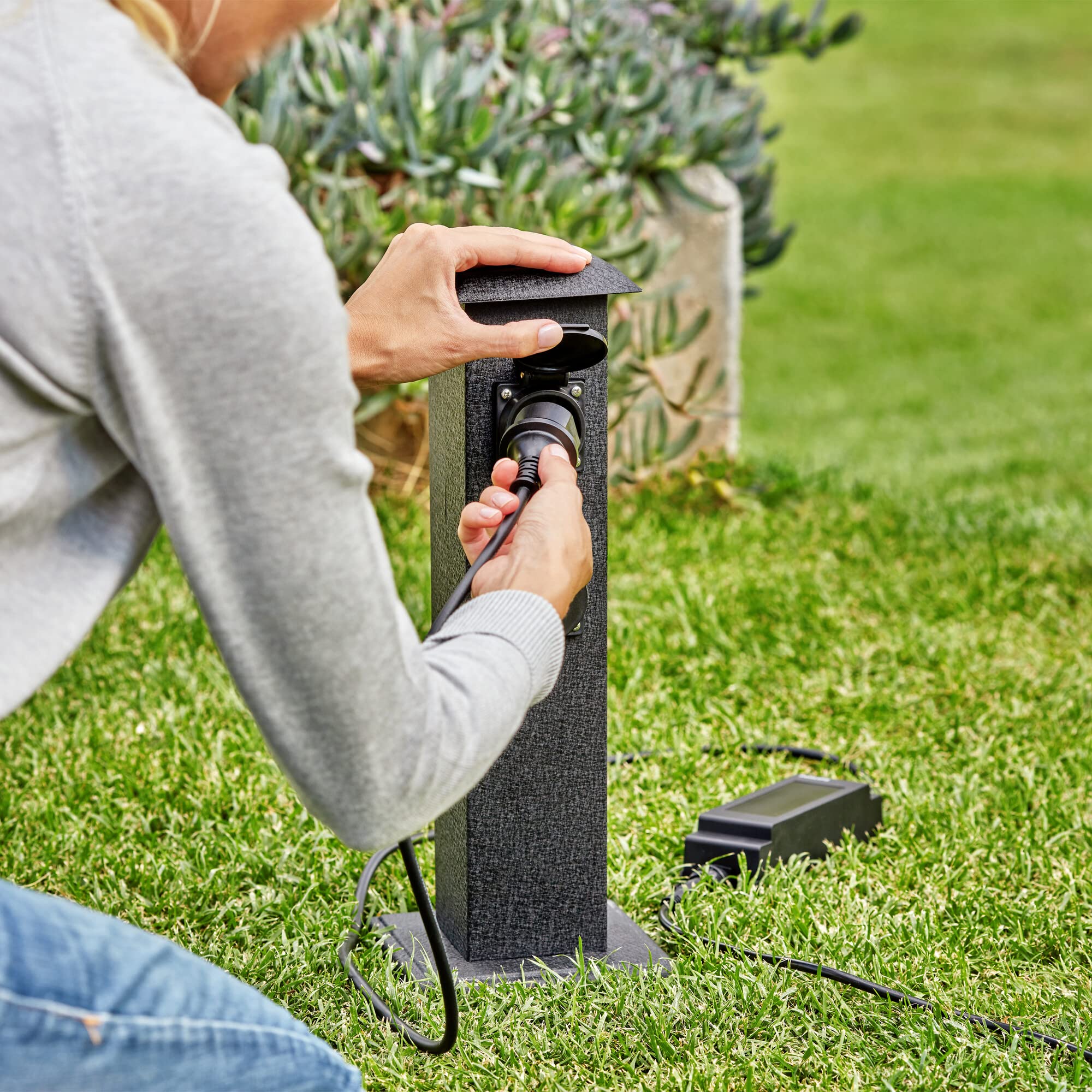 Philips - Transformador de corriente a 12V sistema de ilimunación exterior Philips Gardenlink, protección IP67