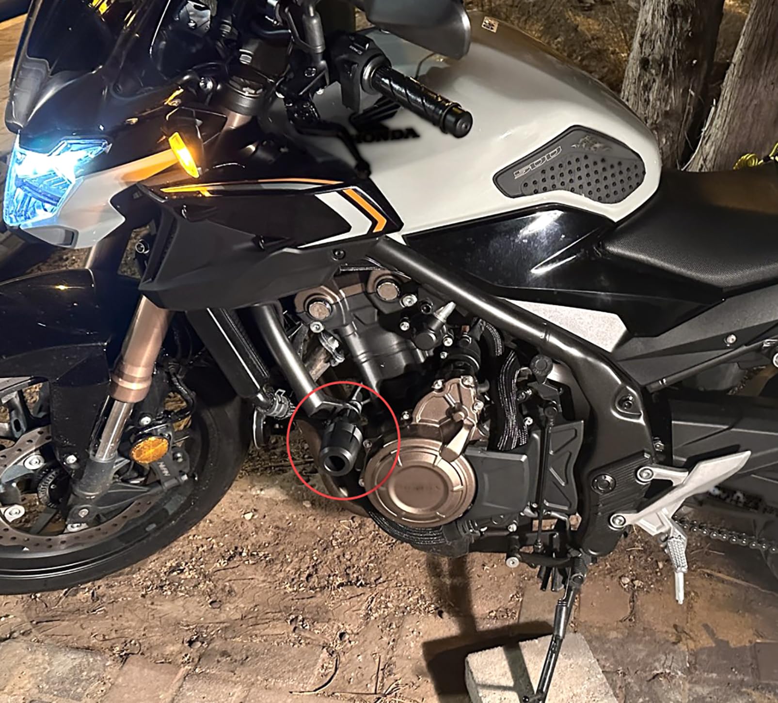 Motorrad Sturzpads kompatibel mit CB500F CB500X CB 500F 500X 2013-2024 NX500 NX400 CB500 Hornet 500 2024-2026 Rahmen Schieber Sturzschutz Crashpads Protektoren Schwarz