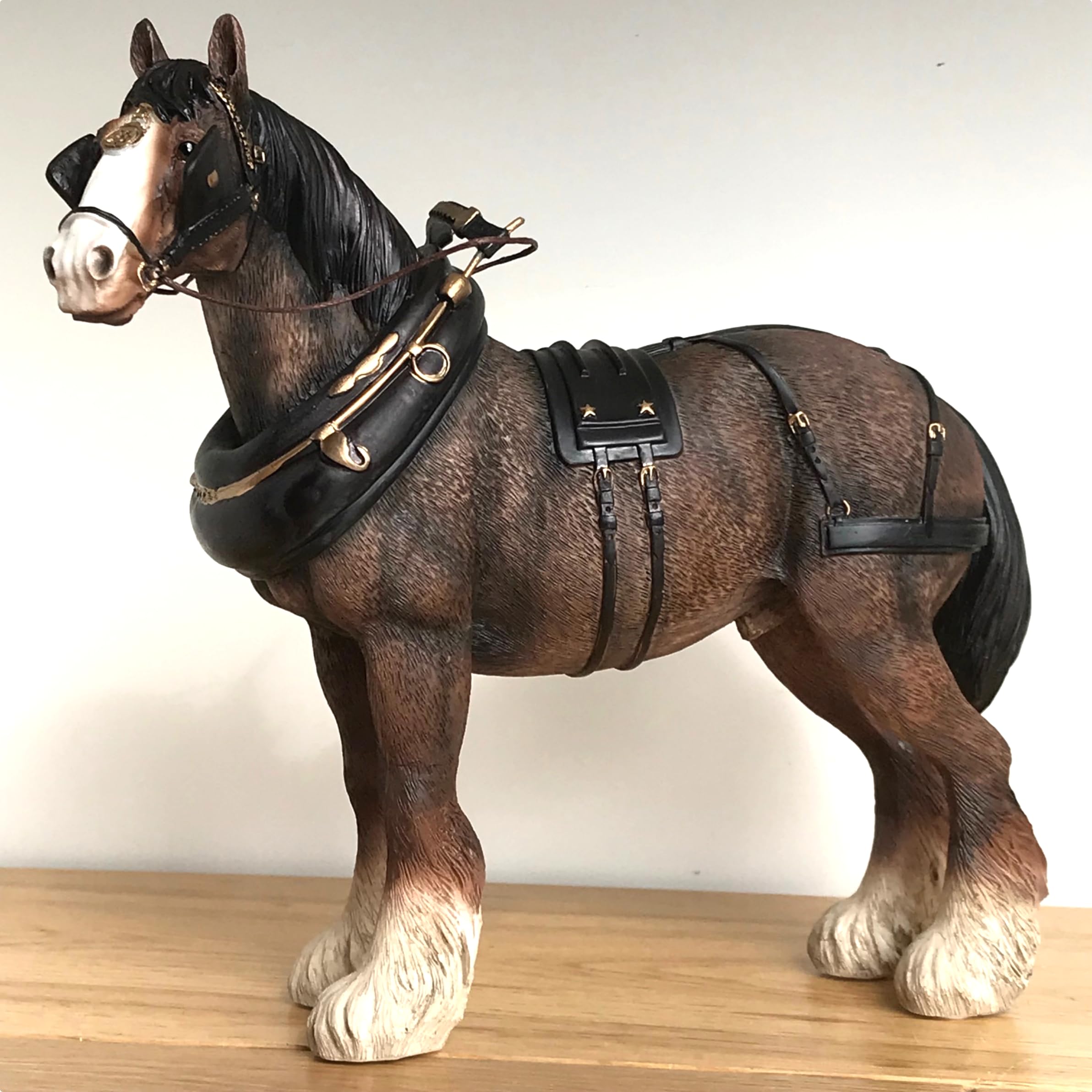 Animal Crackers Leonardo Bay Shire Horse in harness ornament (choice of two sizes) in quality gift box (Large (length 22cm))
