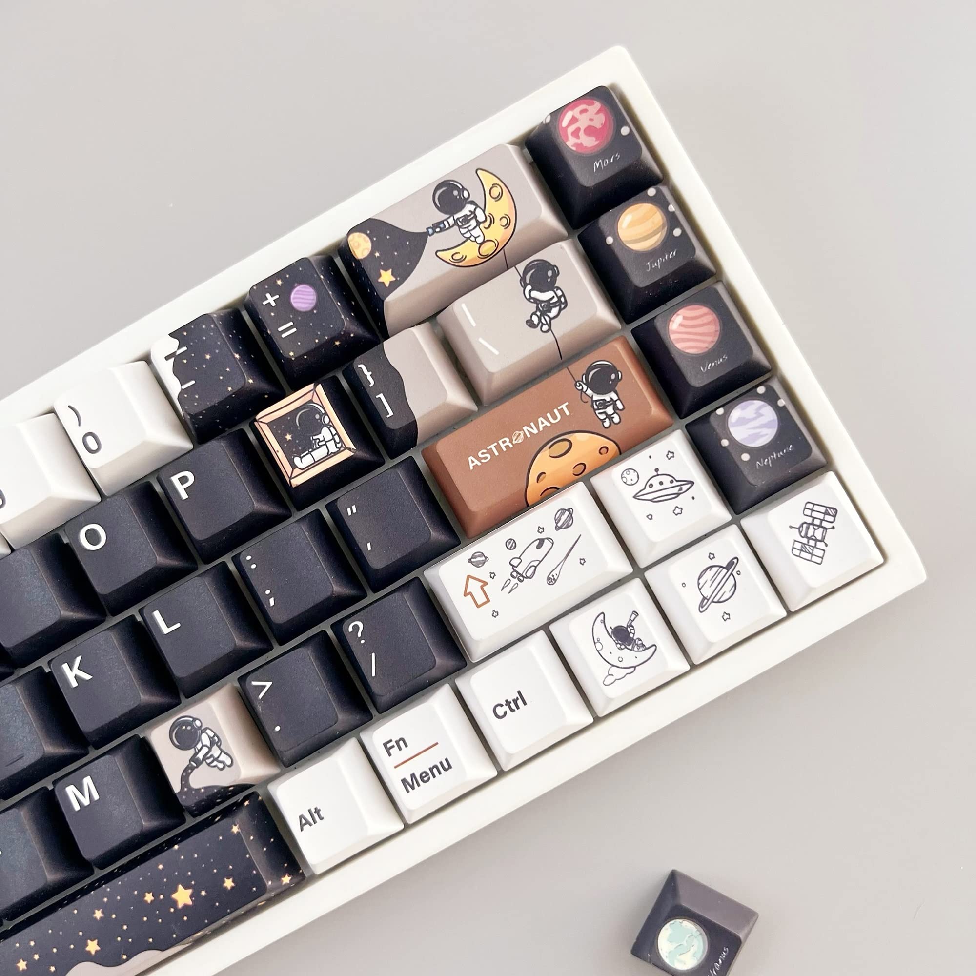 DucKey Set Copritasti Astronauta, Tema Spaziale 138 Tasti Dye-Sub Cherry Profile PBT Keycap per Interruttore MX Tastiera da Gioco Meccanica Personalizzata