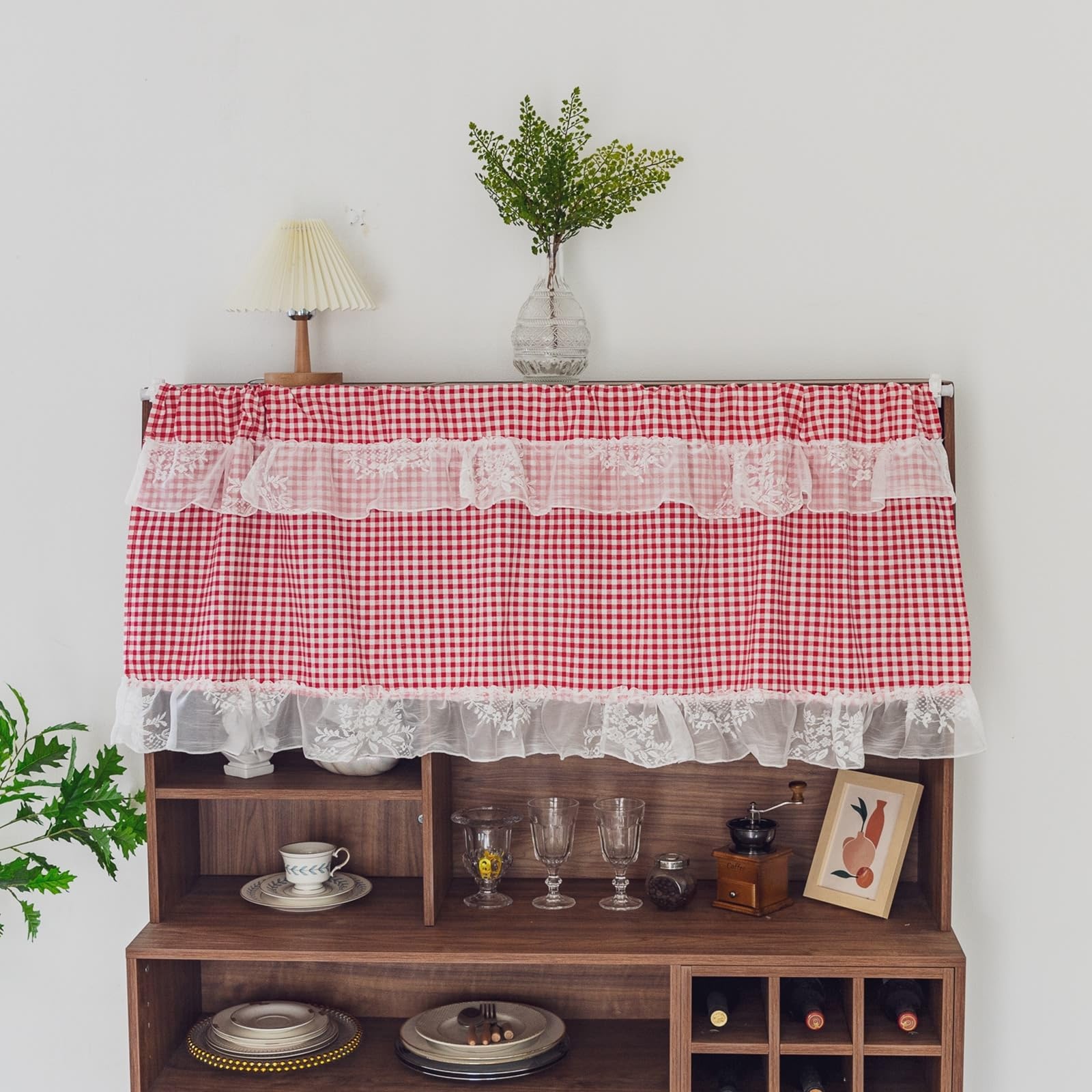 KnSam H50xB240 Zazdrostka półprzezroczysta, wzór kratki z koronką, czerwona, firanka bistro, do domu wiejskiego, 1 szt., haczyki, bawełna, len, półprzezroczysta, woal, na okna