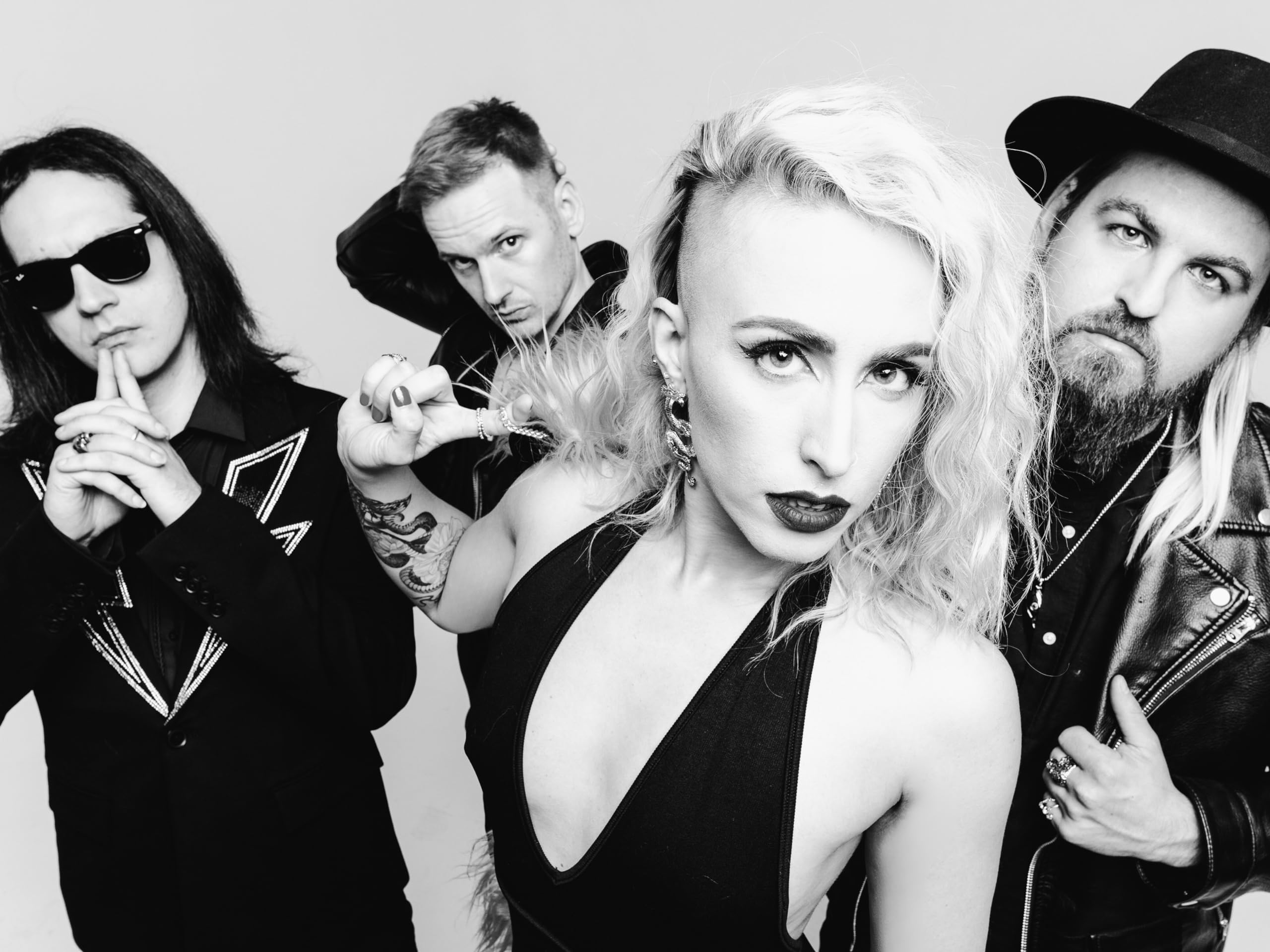 Marisa And The Moths