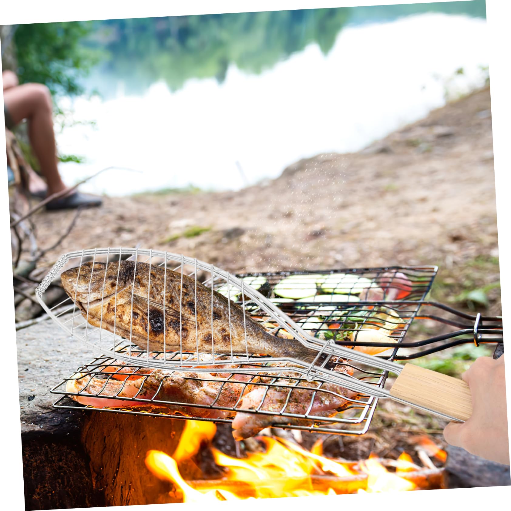 ifundom Fish Barbecue Clip Wooden Handle 2pcs Grill Basket Round Net Rack Wire Frame for Outdoor Grilling