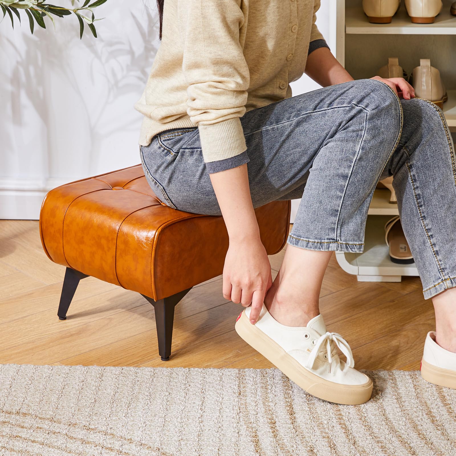 YMYNY 10.2 H Repose Pied Salon, Tabouret Repose-Pieds en Cuir PU avec Coussin Rembourré pour l'assise. Tabouret de Canapé Moderne, pour Salon, Chambre, Entrée, Orange HBD037J