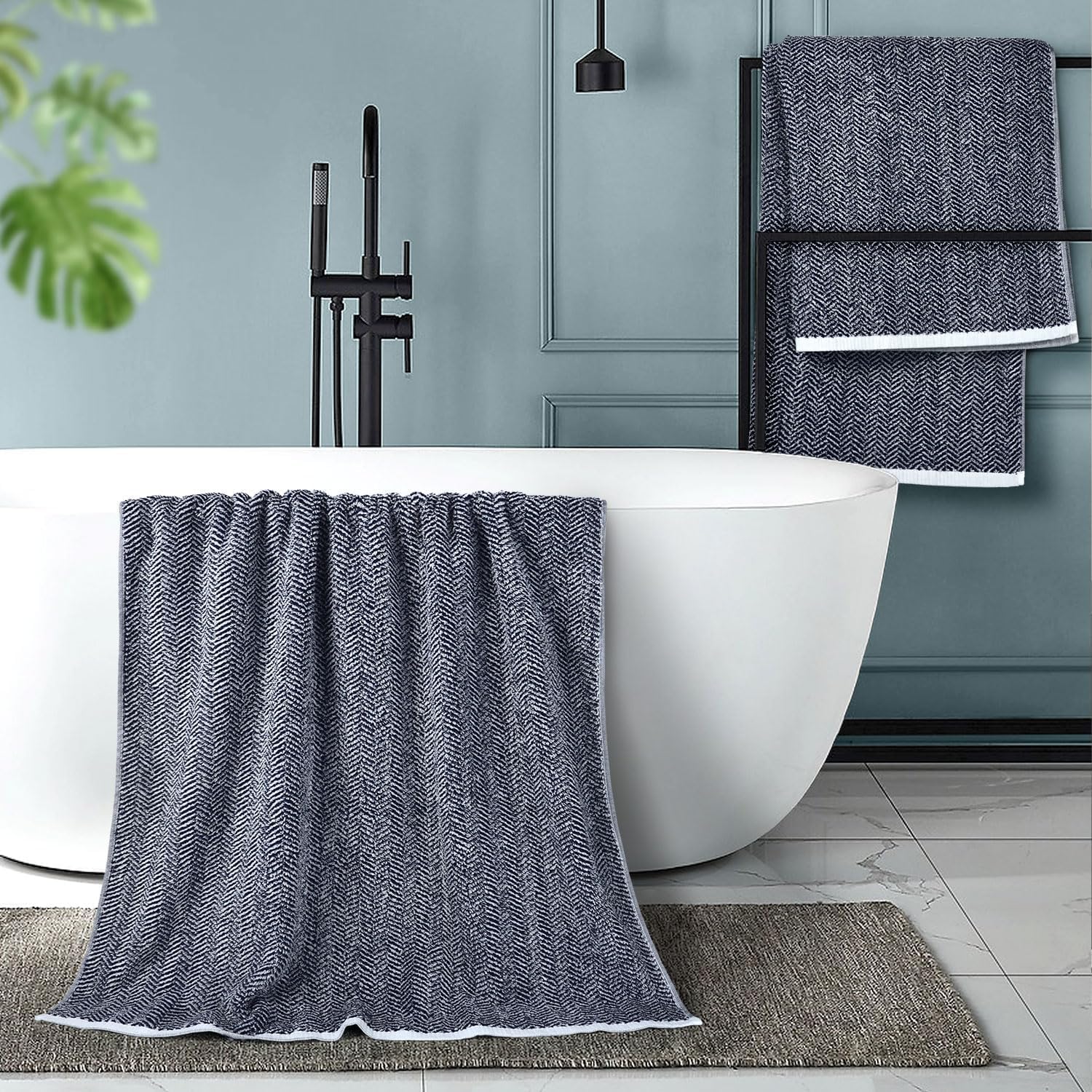 Cleanbear Toallas de baño, juego de toallas de baño de lujo 100% algodón para baño, toallas de ducha grandes de 54 x 28 pulgadas con rayas de espiga, toallas de baño azul marino, paquete de 2